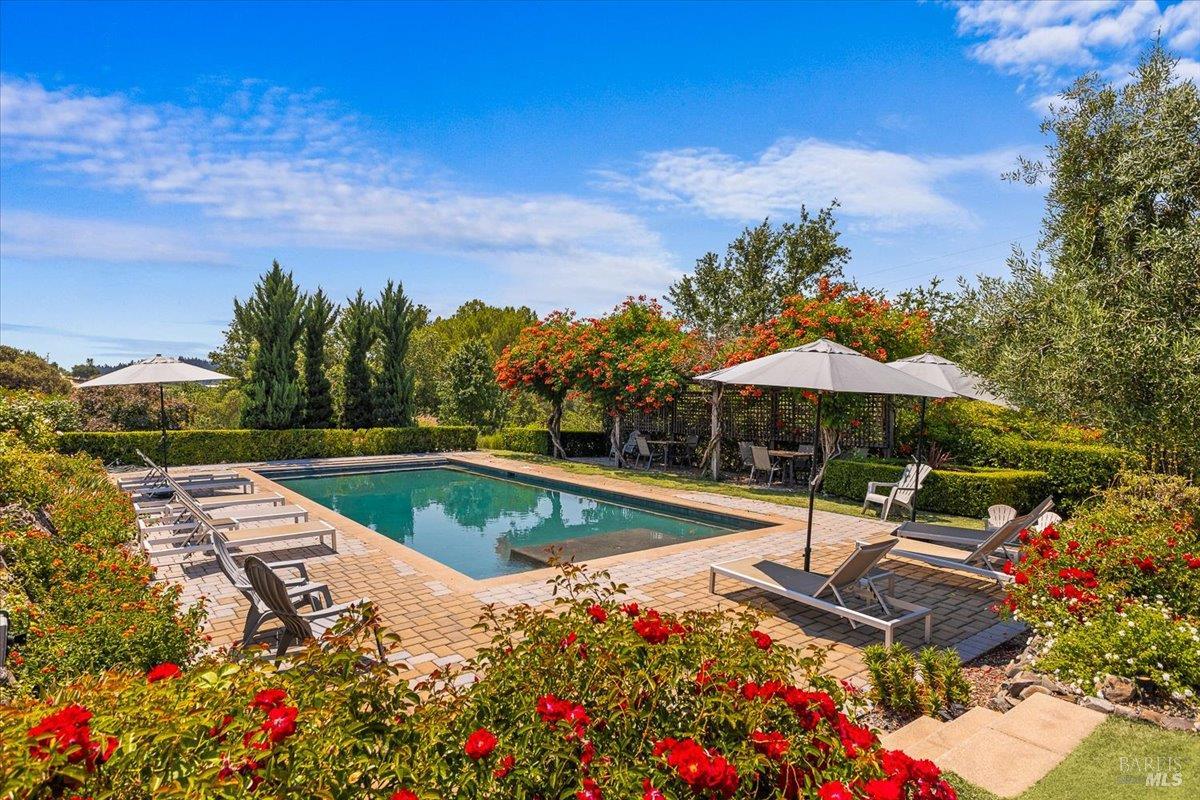 Detail Gallery Image 54 of 58 For 2300 Mill Creek Ln, Healdsburg,  CA 95448 - 3 Beds | 3 Baths