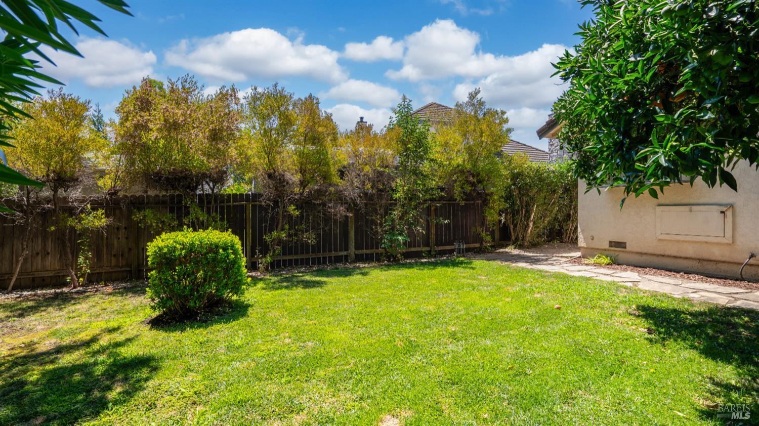 Detail Gallery Image 60 of 66 For 173 San Jose Ct, Vacaville,  CA 95688 - 4 Beds | 2 Baths