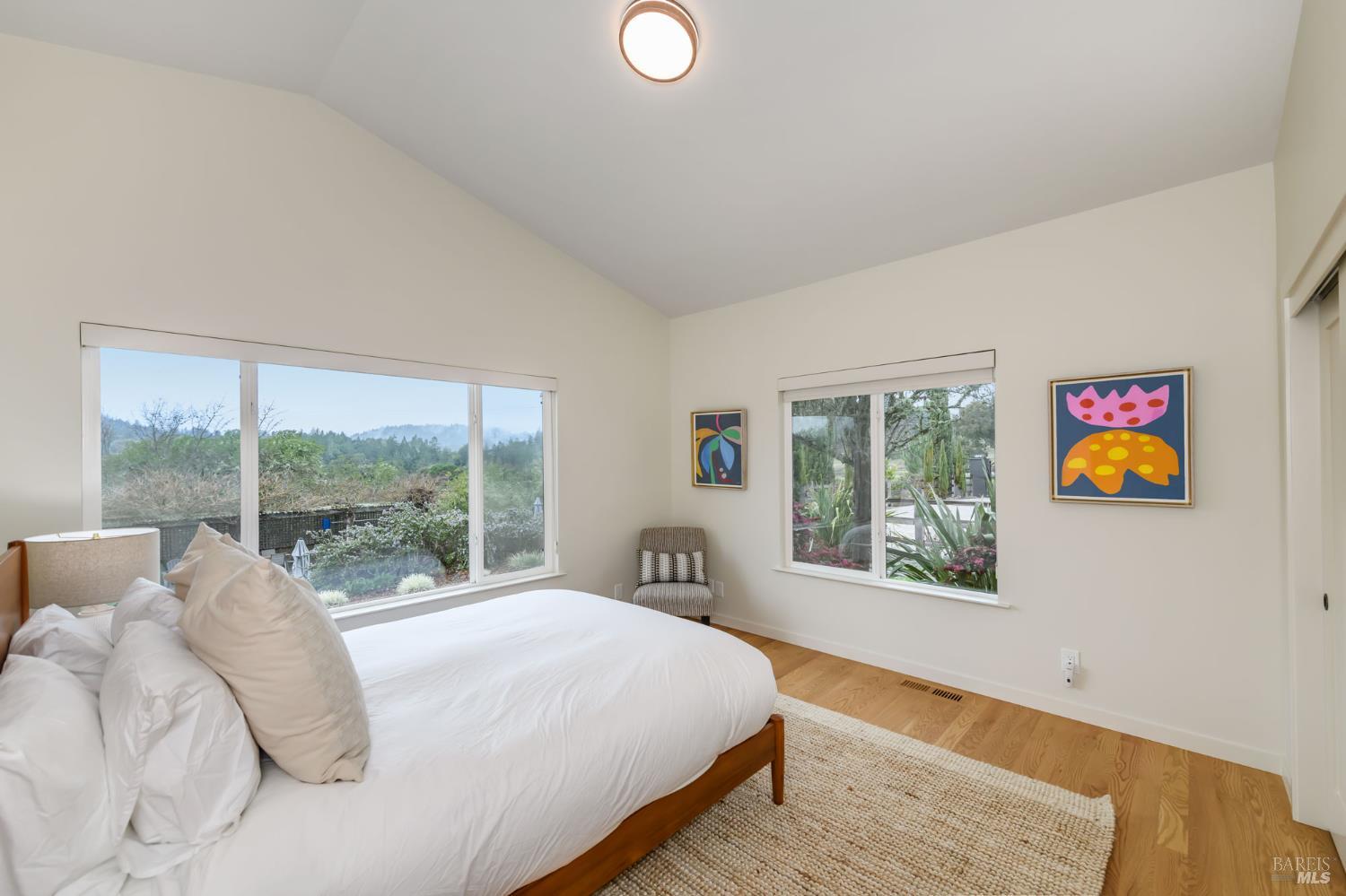 Detail Gallery Image 31 of 58 For 2300 Mill Creek Ln, Healdsburg,  CA 95448 - 3 Beds | 3 Baths