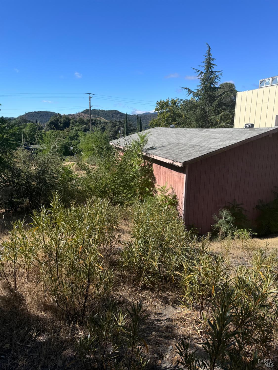 Detail Gallery Image 6 of 21 For 13937 Morgan Ave, Clearlake,  CA 95422 - – Beds | – Baths