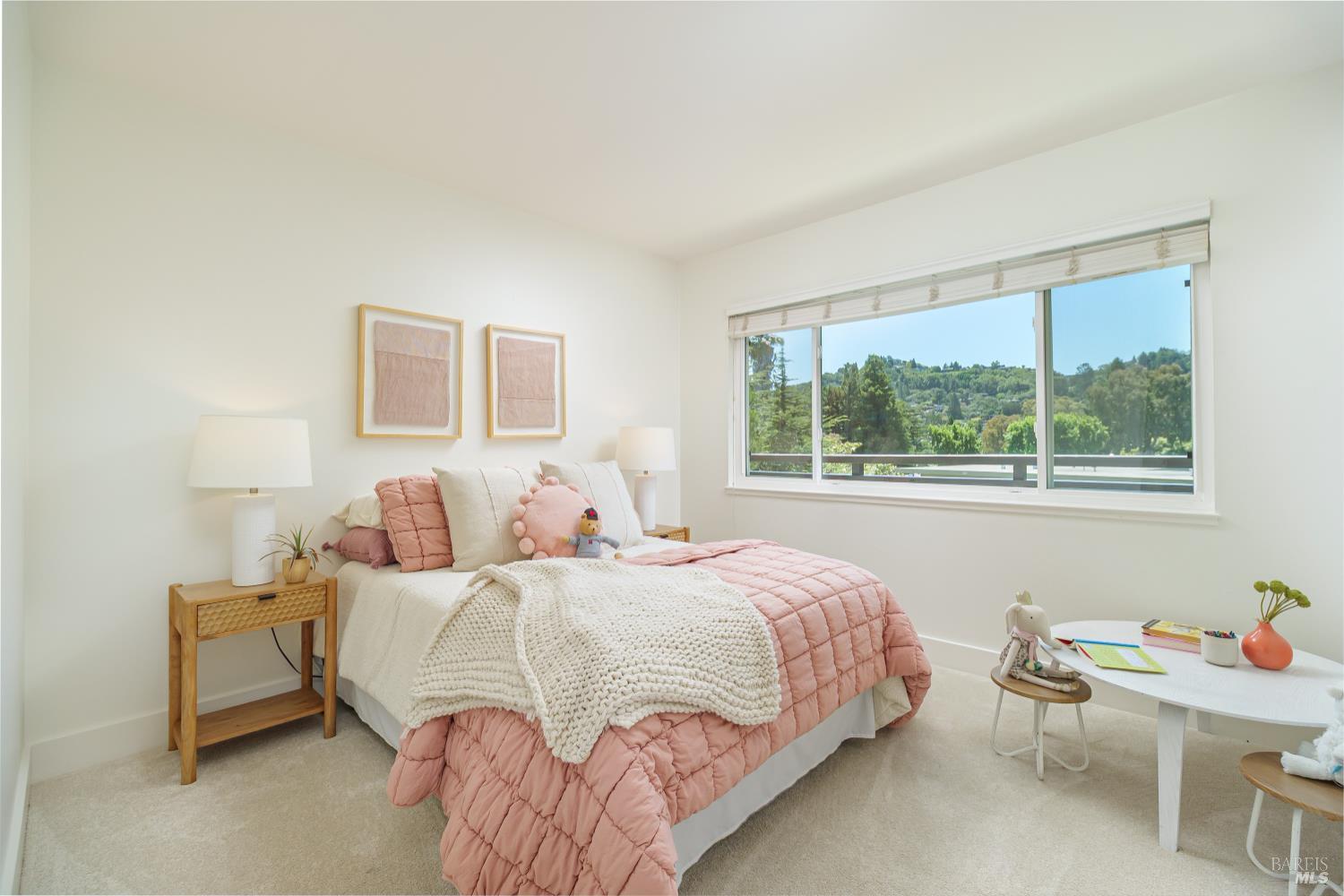 Detail Gallery Image 24 of 38 For 22 Redwood Ave, Corte Madera,  CA 94925 - 3 Beds | 2 Baths