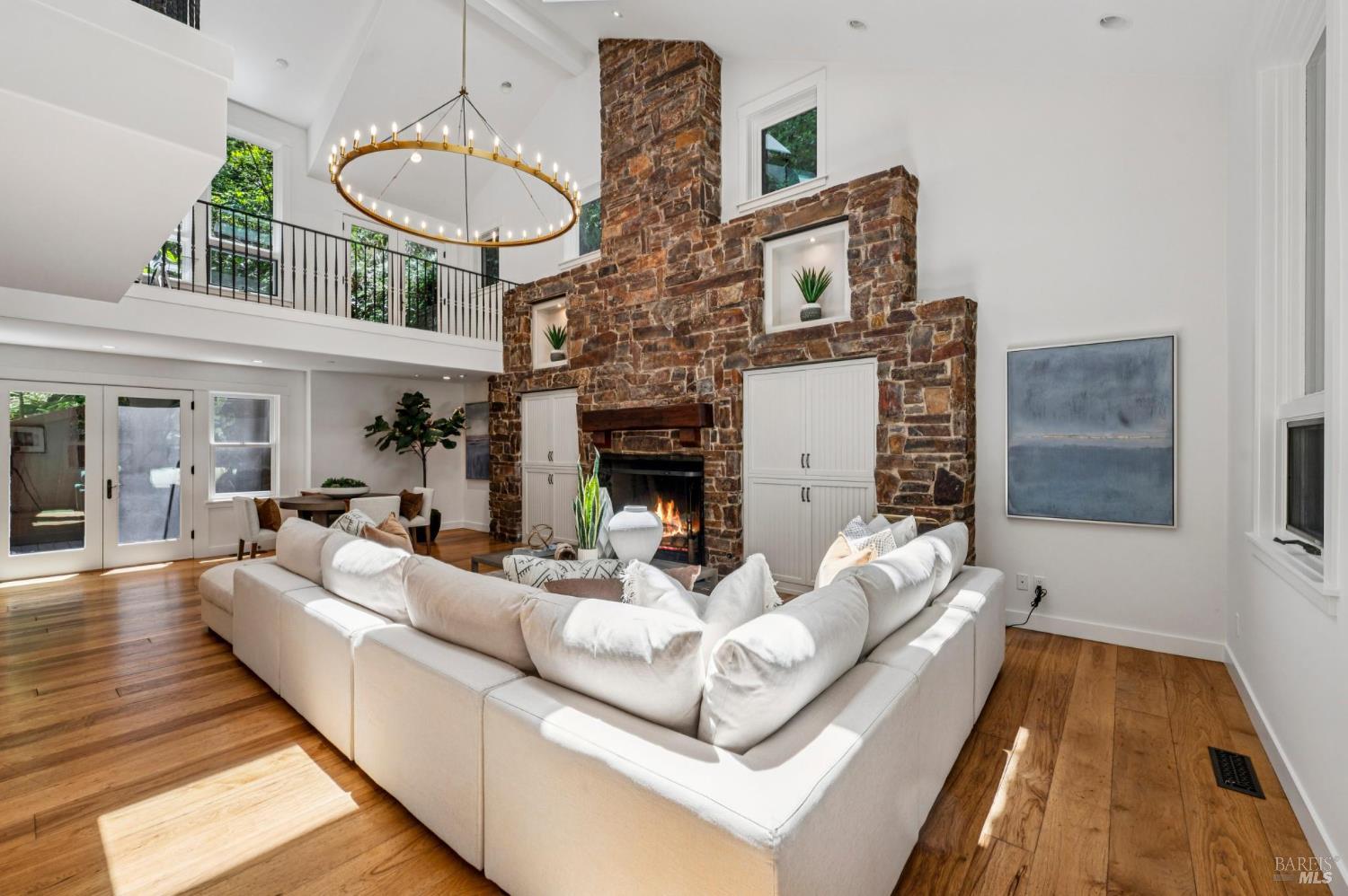 Detail Gallery Image 1 of 30 For 70 Westwood Dr, Kentfield,  CA 94904 - 5 Beds | 4/1 Baths