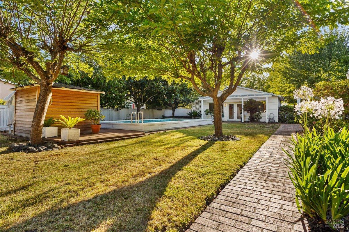 Detail Gallery Image 41 of 55 For 1819 Cedar St, Calistoga,  CA 94515 - 3 Beds | 2/1 Baths