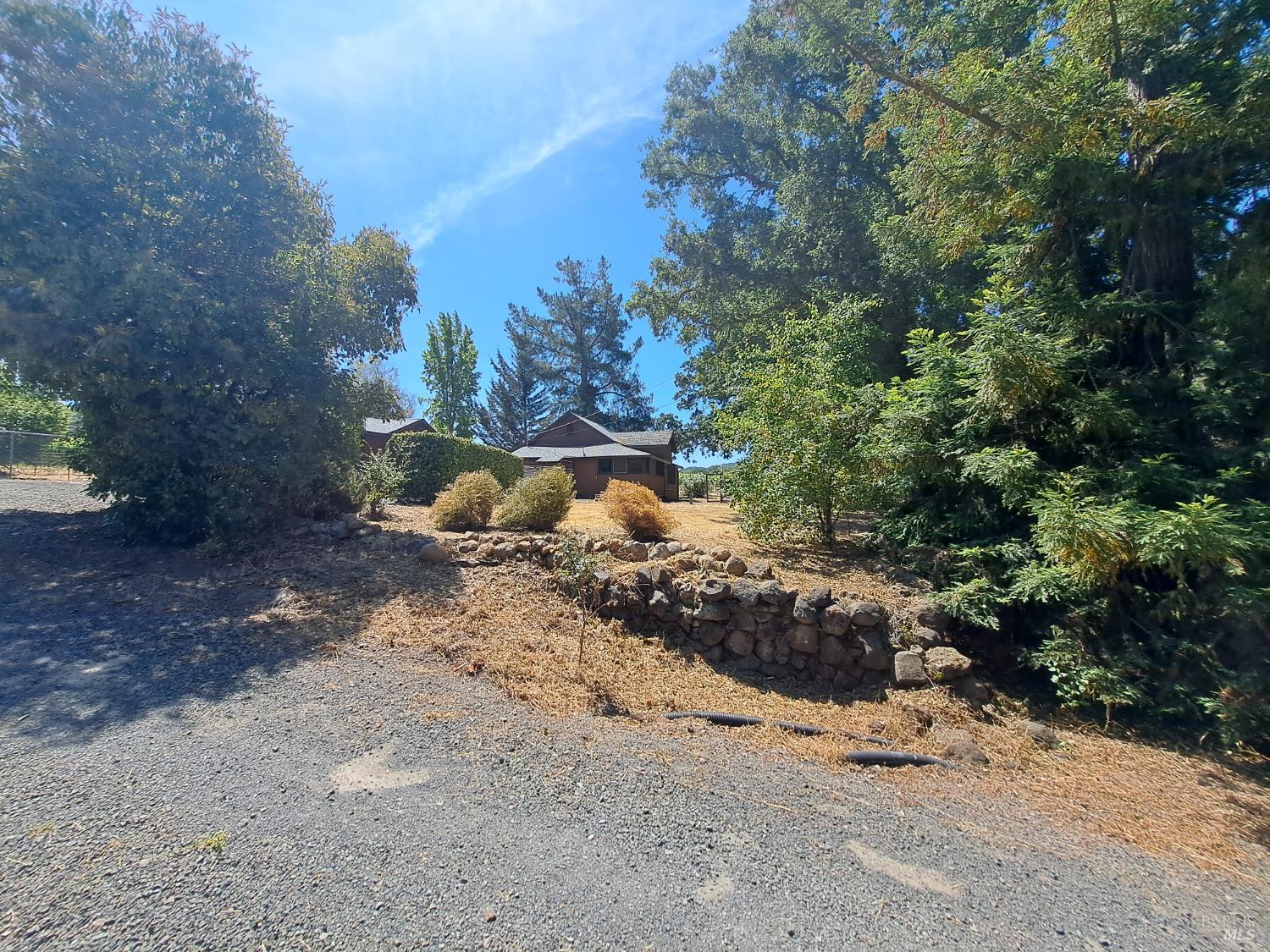 Detail Gallery Image 4 of 41 For 1705 Wooden Valley Rd, Napa,  CA 94558 - 1 Beds | 1 Baths