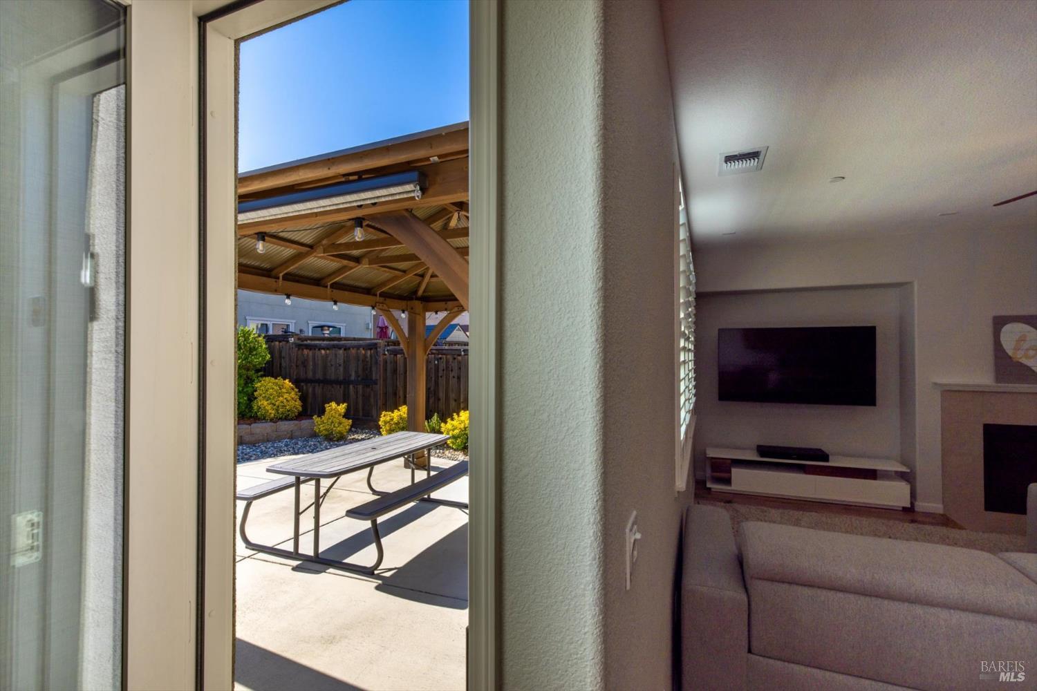 Detail Gallery Image 41 of 63 For 5294 Gramercy Cir, Fairfield,  CA 94533 - 5 Beds | 3/1 Baths