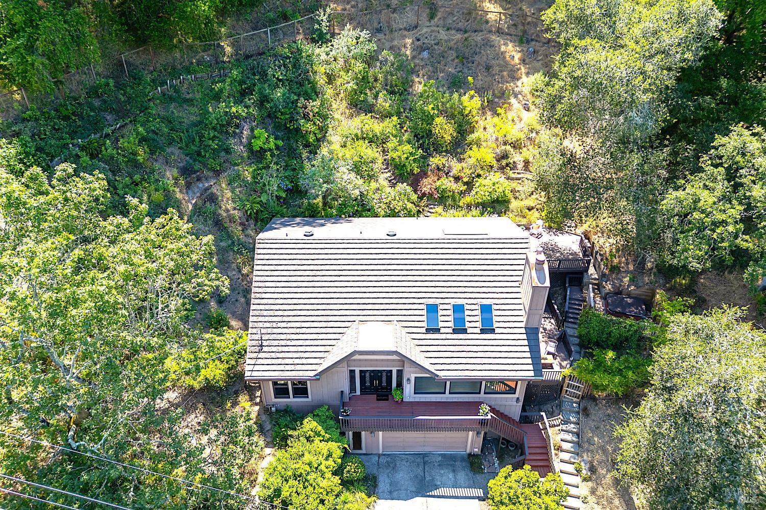 Detail Gallery Image 25 of 25 For 50 Palomino Cir, Novato,  CA 94947 - 3 Beds | 2/1 Baths