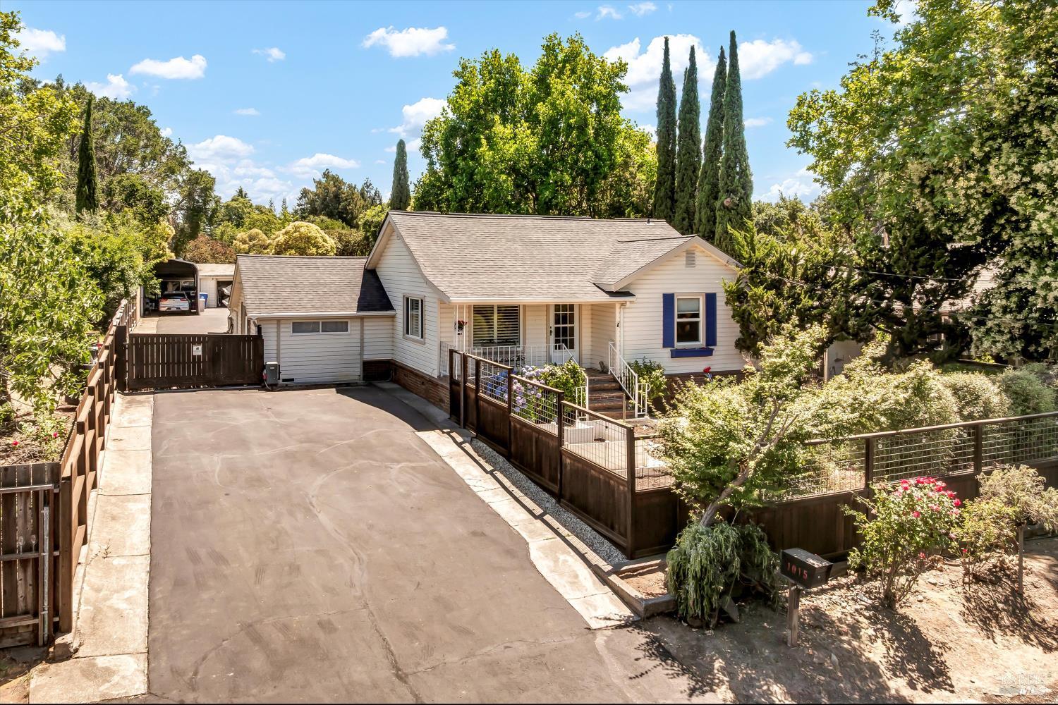 Detail Gallery Image 1 of 63 For 1015 Shetler Ave, Napa,  CA 94559 - 3 Beds | 2/1 Baths