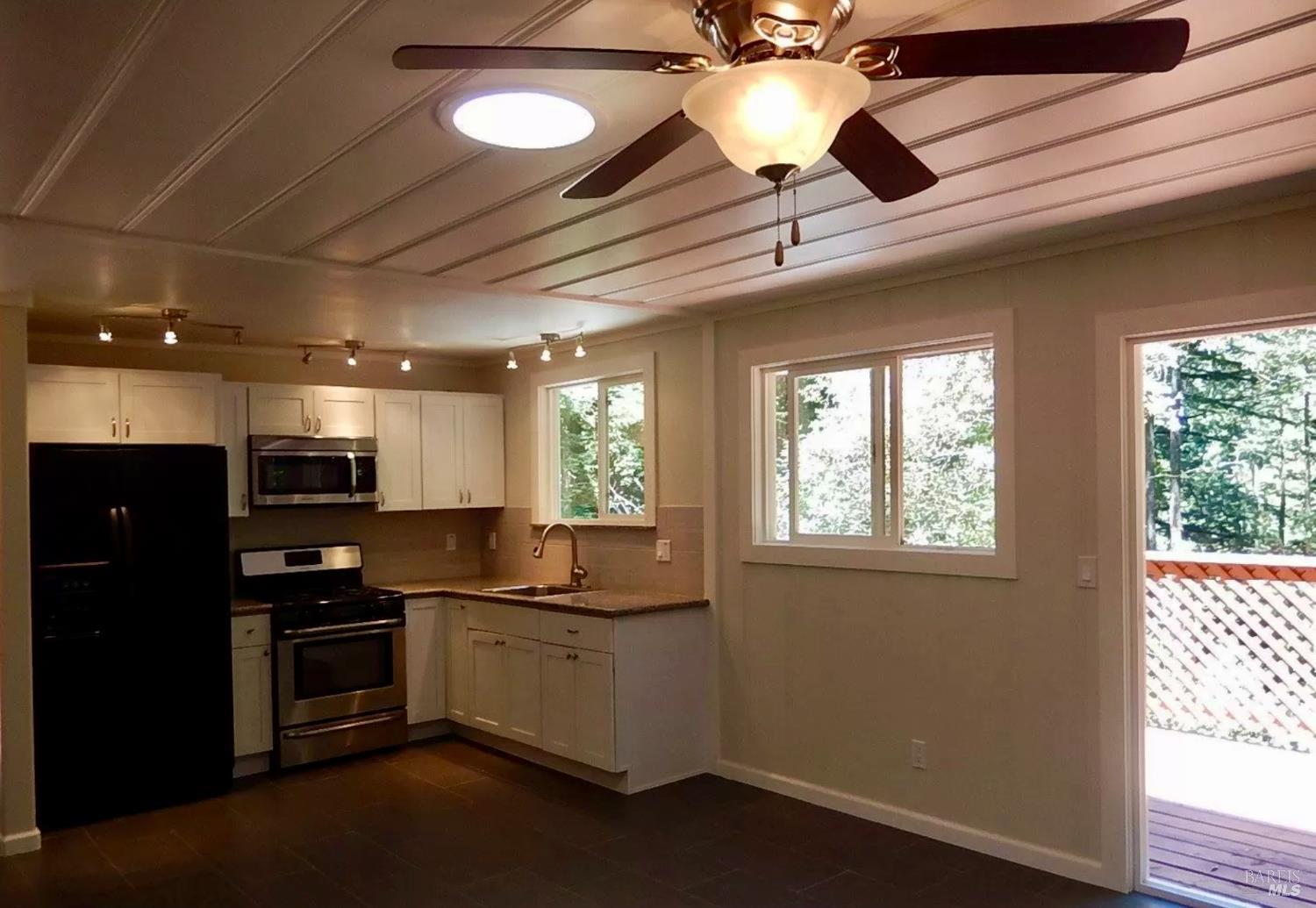 Detail Gallery Image 22 of 47 For 17410 Park Ave, Guerneville,  CA 95446 - – Beds | – Baths