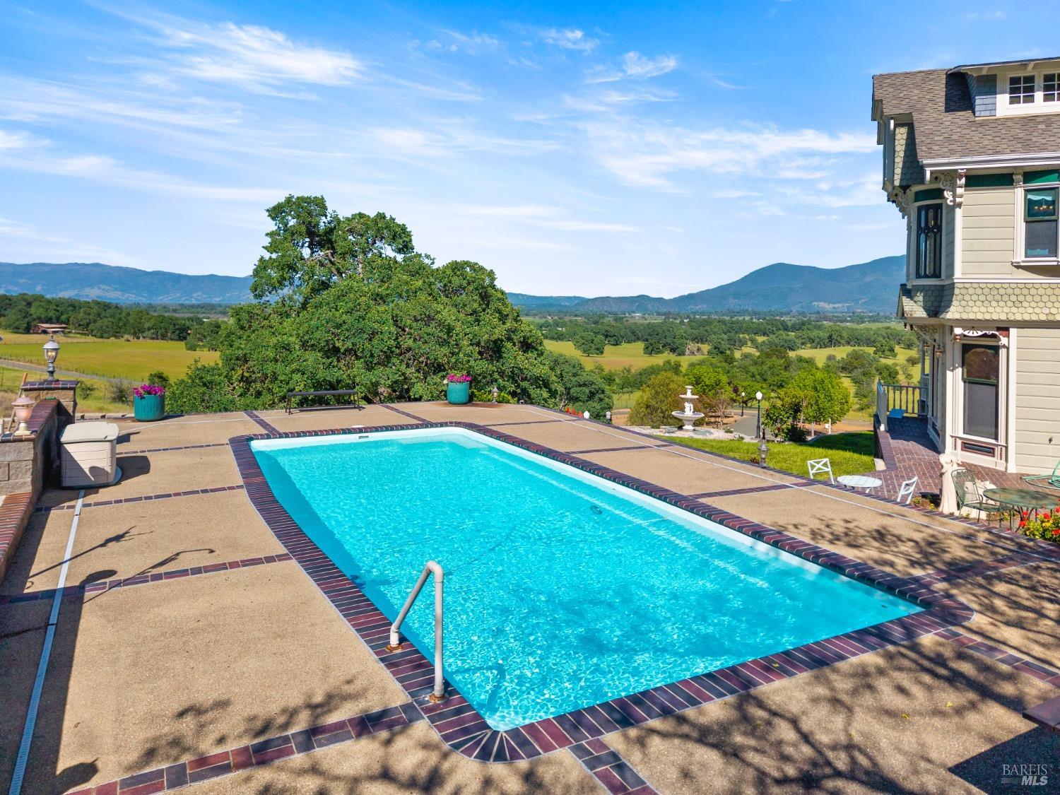 Detail Gallery Image 52 of 87 For 5605 George Rd, Lakeport,  CA 95453 - 4 Beds | 5/3 Baths