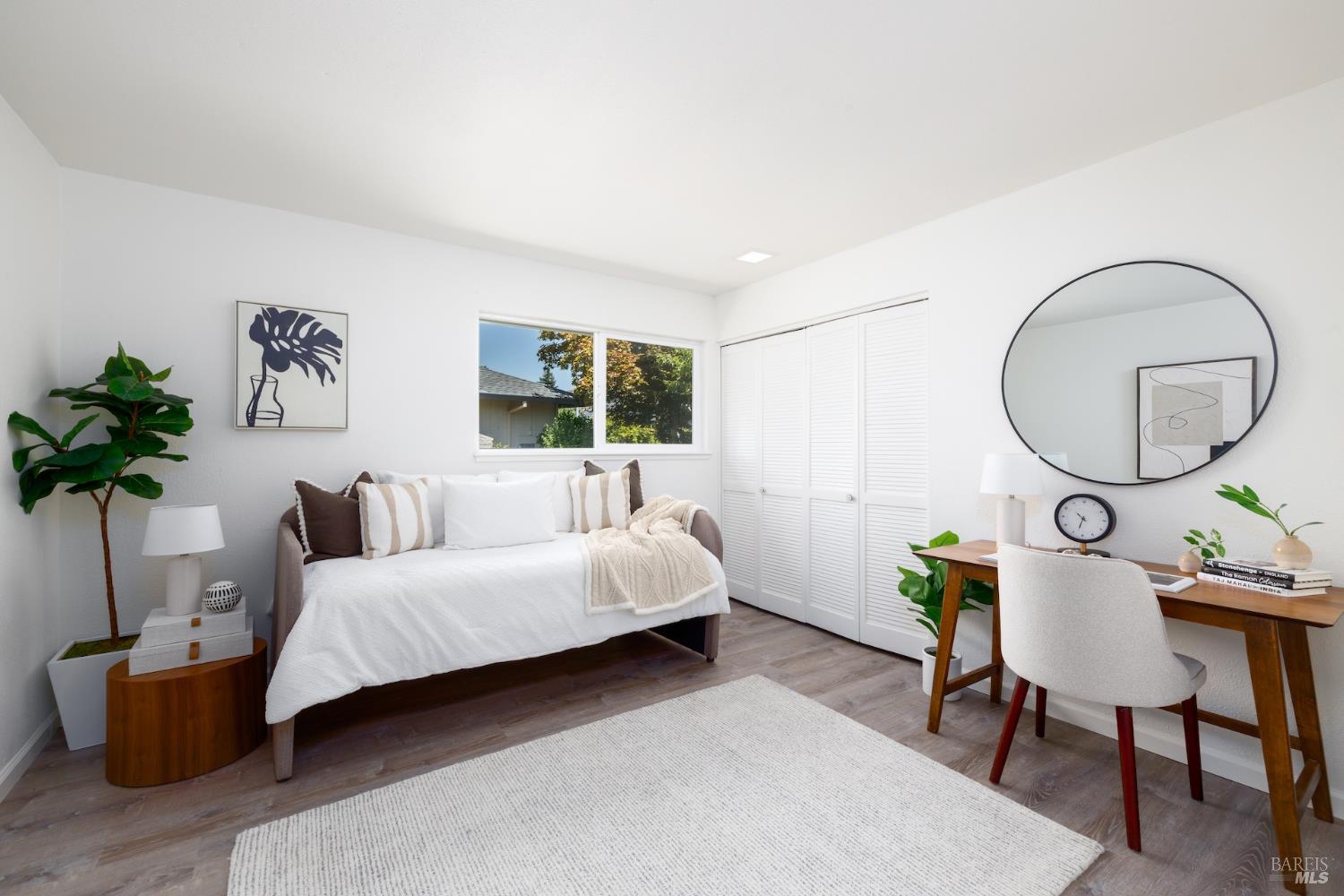 Detail Gallery Image 21 of 32 For 137 Valley Lakes Dr, Santa Rosa,  CA 95409 - 3 Beds | 2 Baths