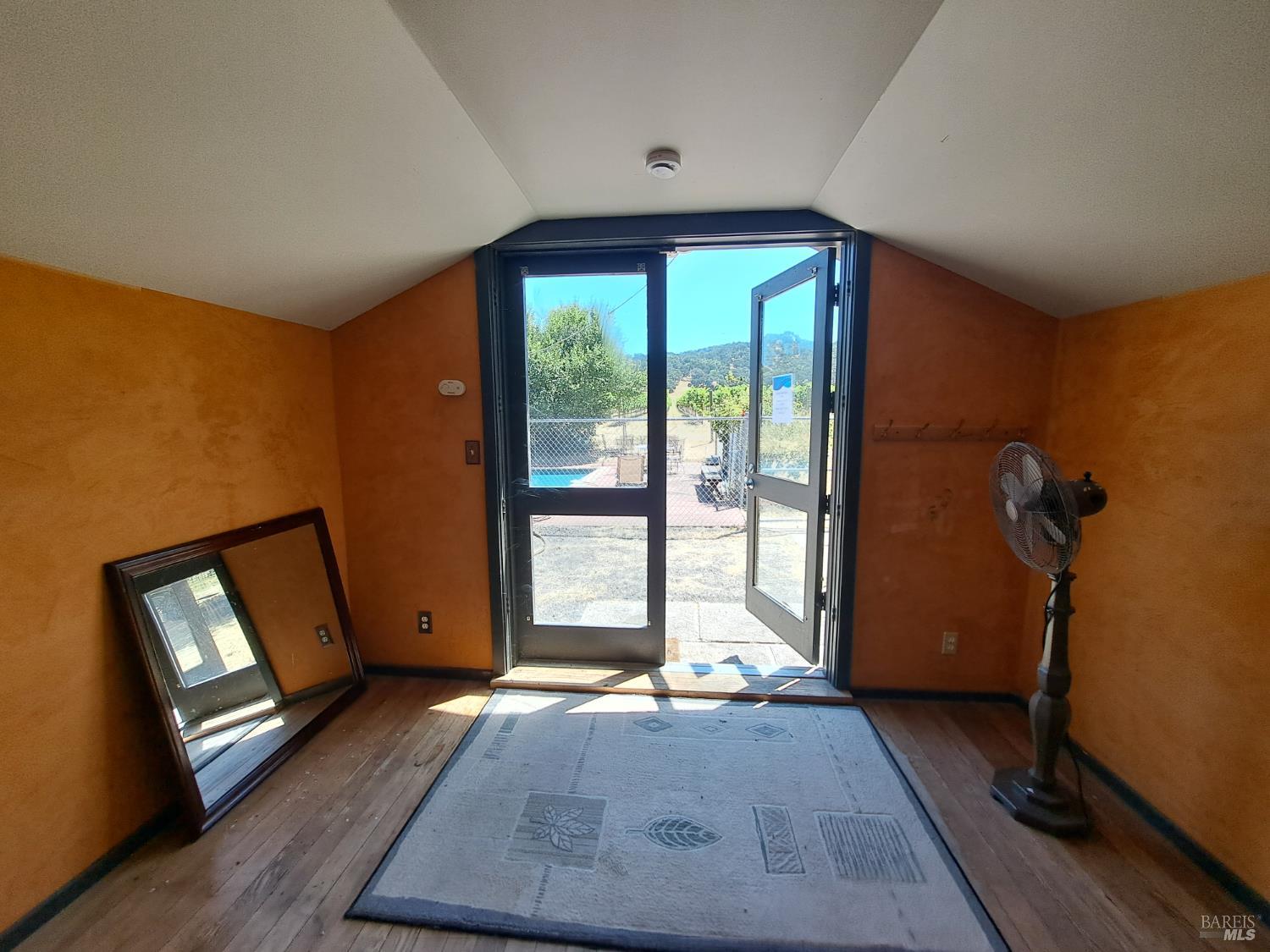 Detail Gallery Image 33 of 41 For 1705 Wooden Valley Rd, Napa,  CA 94558 - 1 Beds | 1 Baths