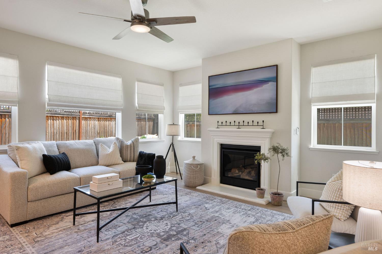 Detail Gallery Image 7 of 63 For 56 Wine Press Way, Napa,  CA 94558 - 4 Beds | 3/1 Baths