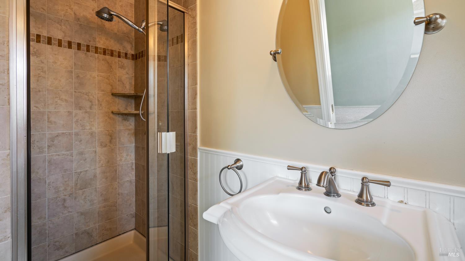 Detail Gallery Image 25 of 31 For 114 Edith St, Petaluma,  CA 94952 - 3 Beds | 2/1 Baths