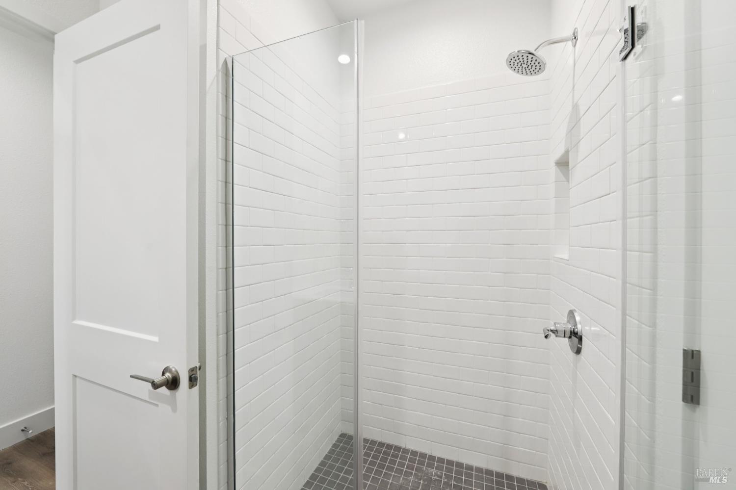 Detail Gallery Image 18 of 40 For 1576 Claritin St, Santa Rosa,  CA 95403 - 4 Beds | 4 Baths