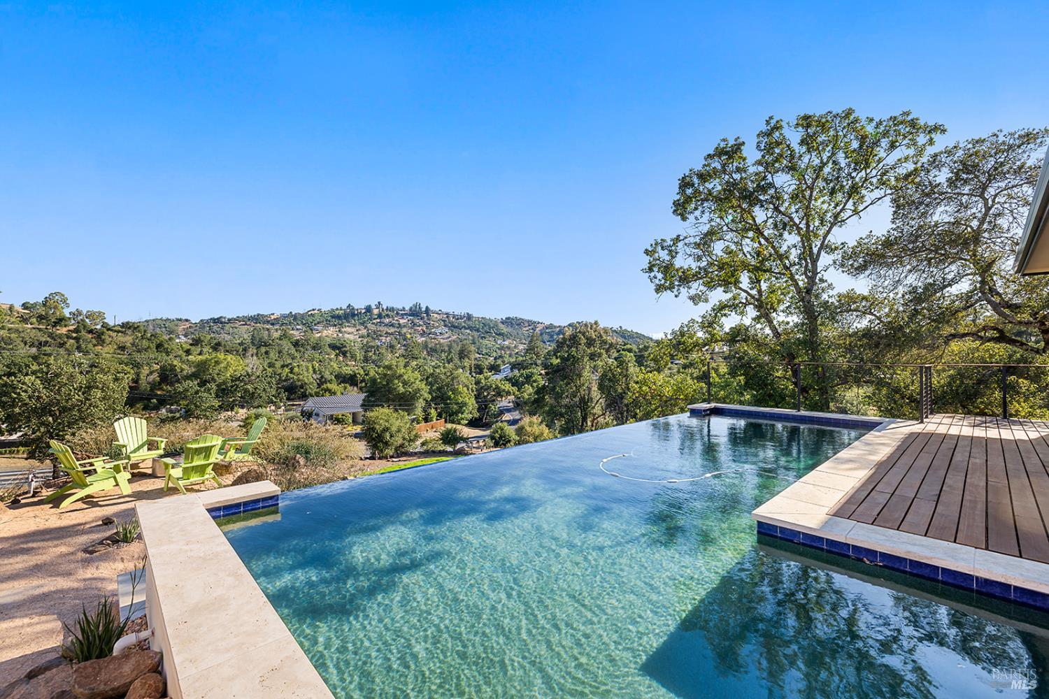 Detail Gallery Image 61 of 93 For 5044 Linda Ln, Santa Rosa,  CA 95404 - 3 Beds | 3/1 Baths