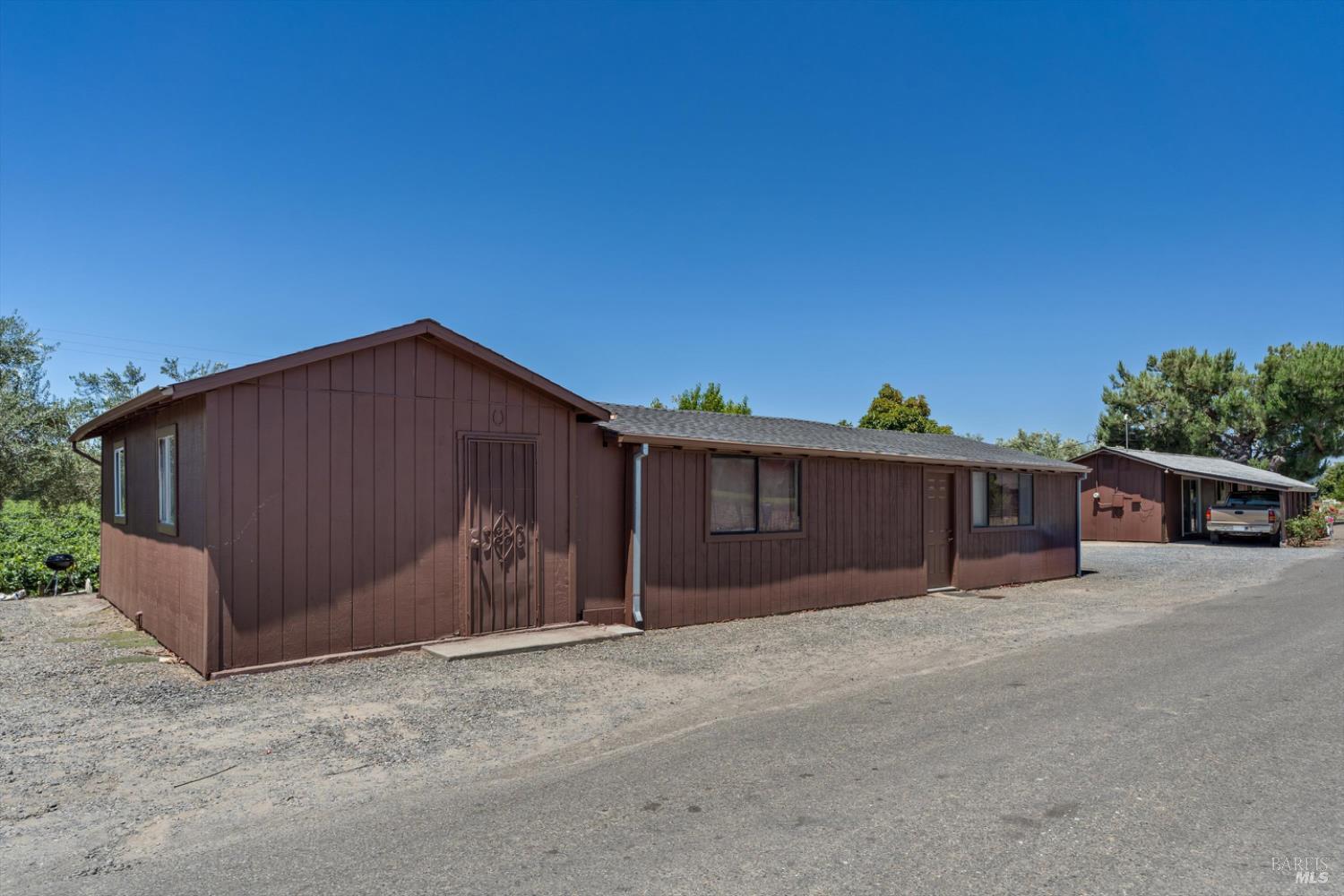 Detail Gallery Image 21 of 37 For 1558 Magnolia Dr, Healdsburg,  CA 95448 - 3 Beds | 2/1 Baths