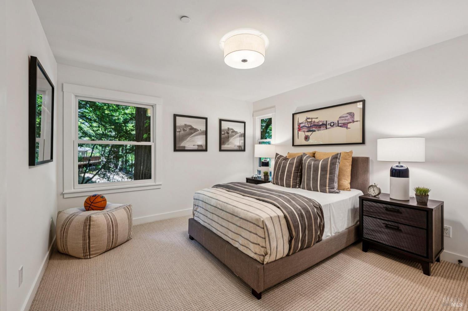 Detail Gallery Image 24 of 30 For 70 Westwood Dr, Kentfield,  CA 94904 - 5 Beds | 4/1 Baths