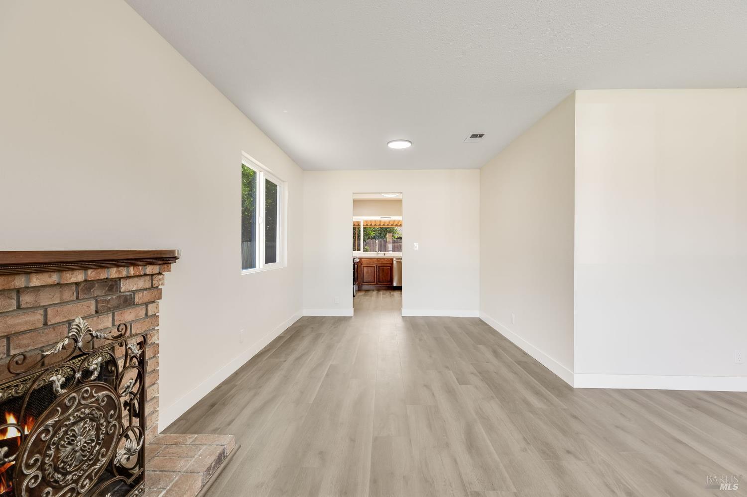 Detail Gallery Image 8 of 32 For 2257 Bellamy Ct, Fairfield,  CA 94533 - 3 Beds | 2 Baths