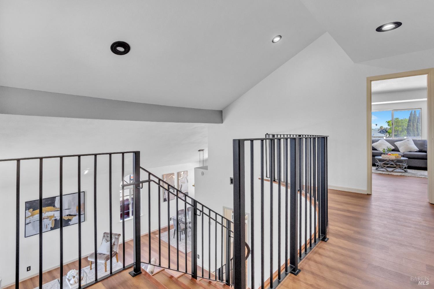 Detail Gallery Image 23 of 35 For 1042 Armsby Way, Suisun City,  CA 94585 - 3 Beds | 2/1 Baths