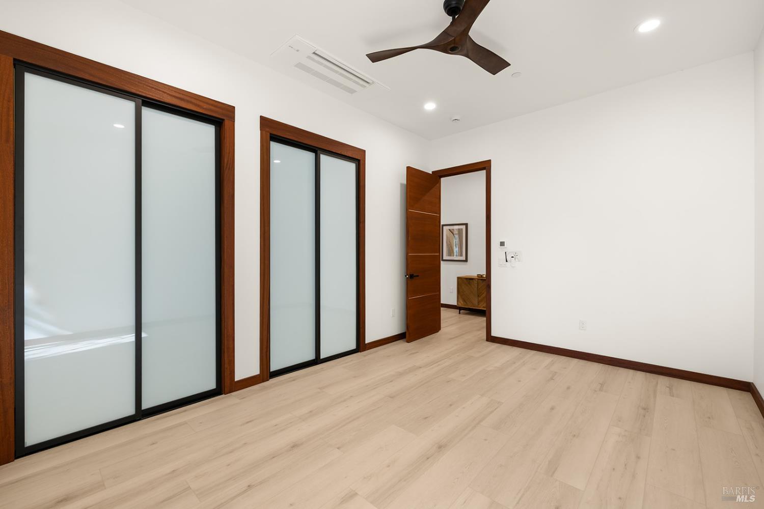 Detail Gallery Image 43 of 93 For 5044 Linda Ln, Santa Rosa,  CA 95404 - 3 Beds | 3/1 Baths