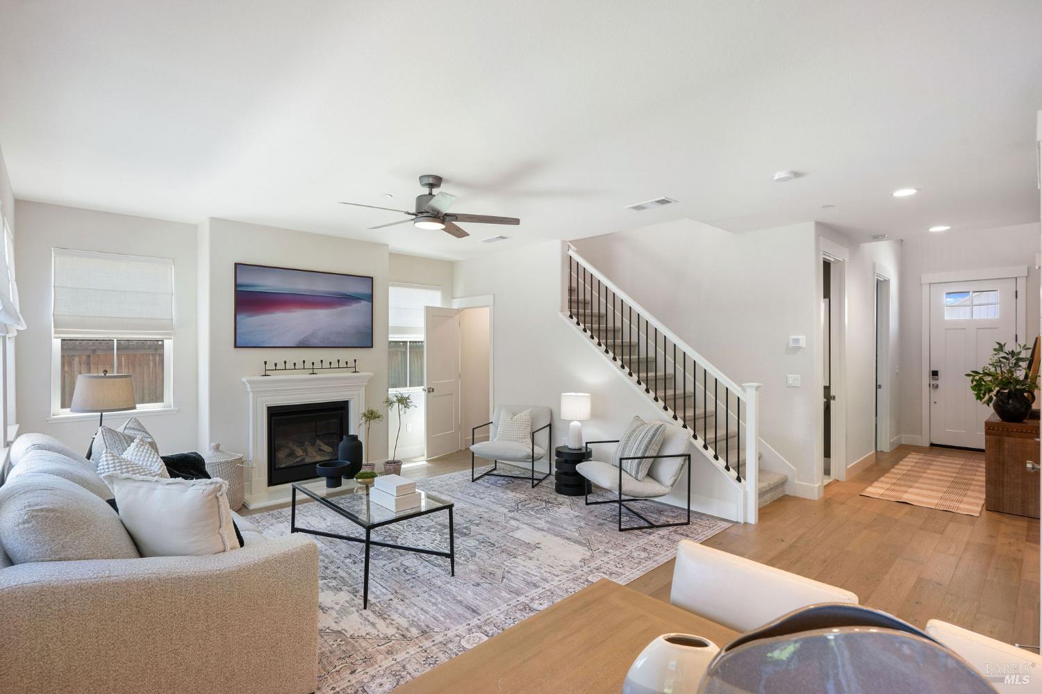 Detail Gallery Image 6 of 63 For 56 Wine Press Way, Napa,  CA 94558 - 4 Beds | 3/1 Baths