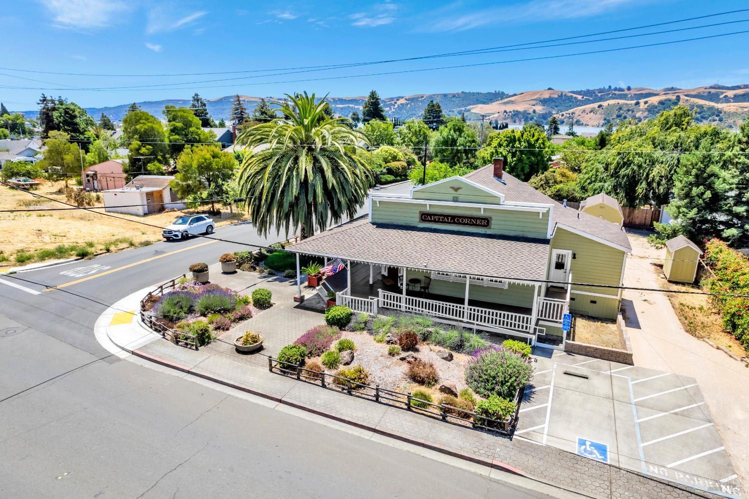 Detail Gallery Image 54 of 71 For 602 W K St, Benicia,  CA 94510 - – Beds | – Baths