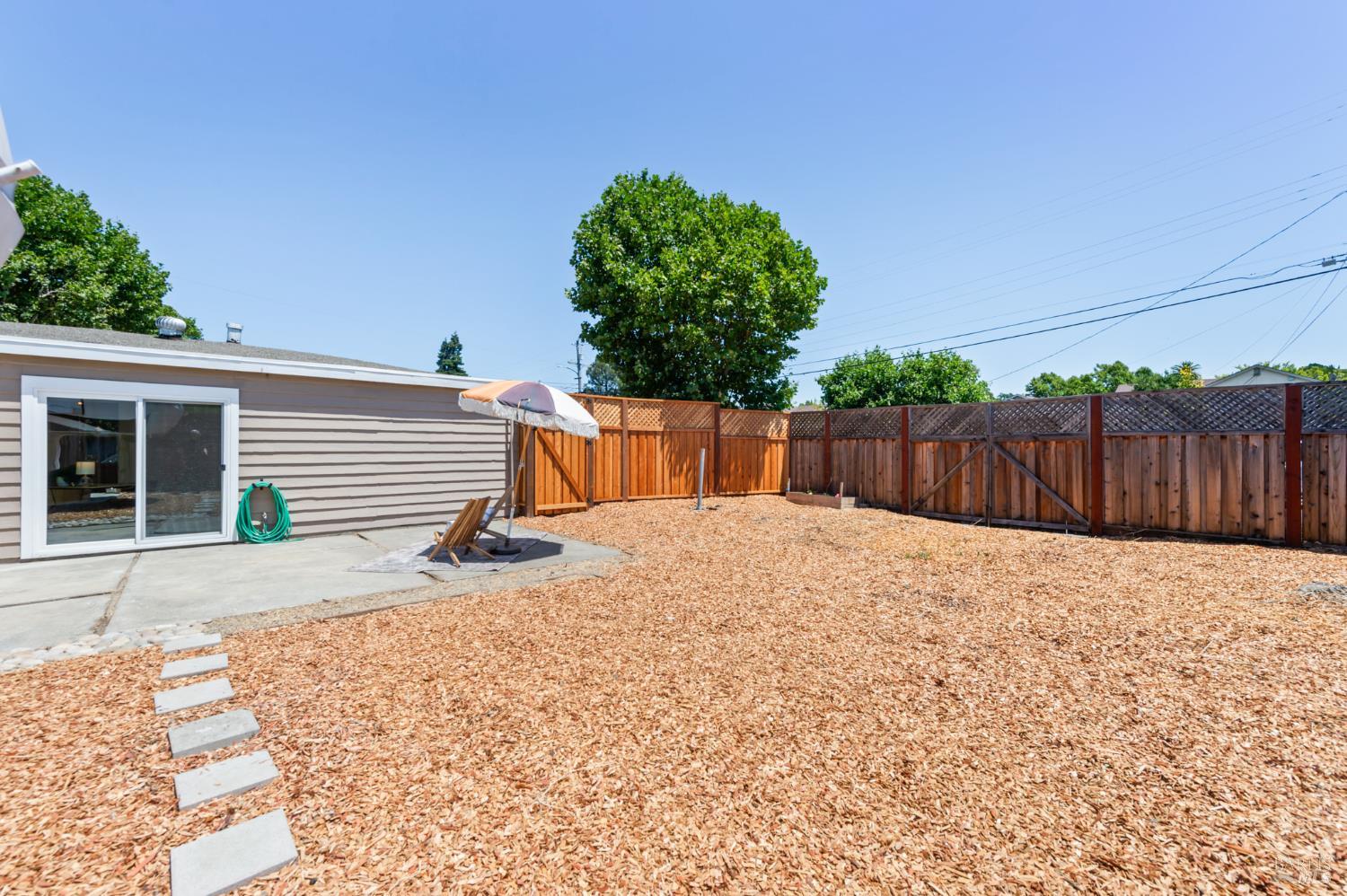 Detail Gallery Image 21 of 26 For 1162 San Domingo Dr, Santa Rosa,  CA 95404 - 3 Beds | 1 Baths