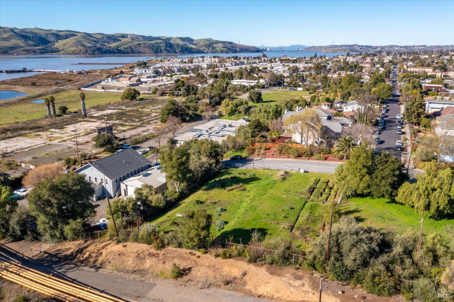 Detail Gallery Image 17 of 26 For 800 E 7th St, Benicia,  CA 94510 - – Beds | – Baths