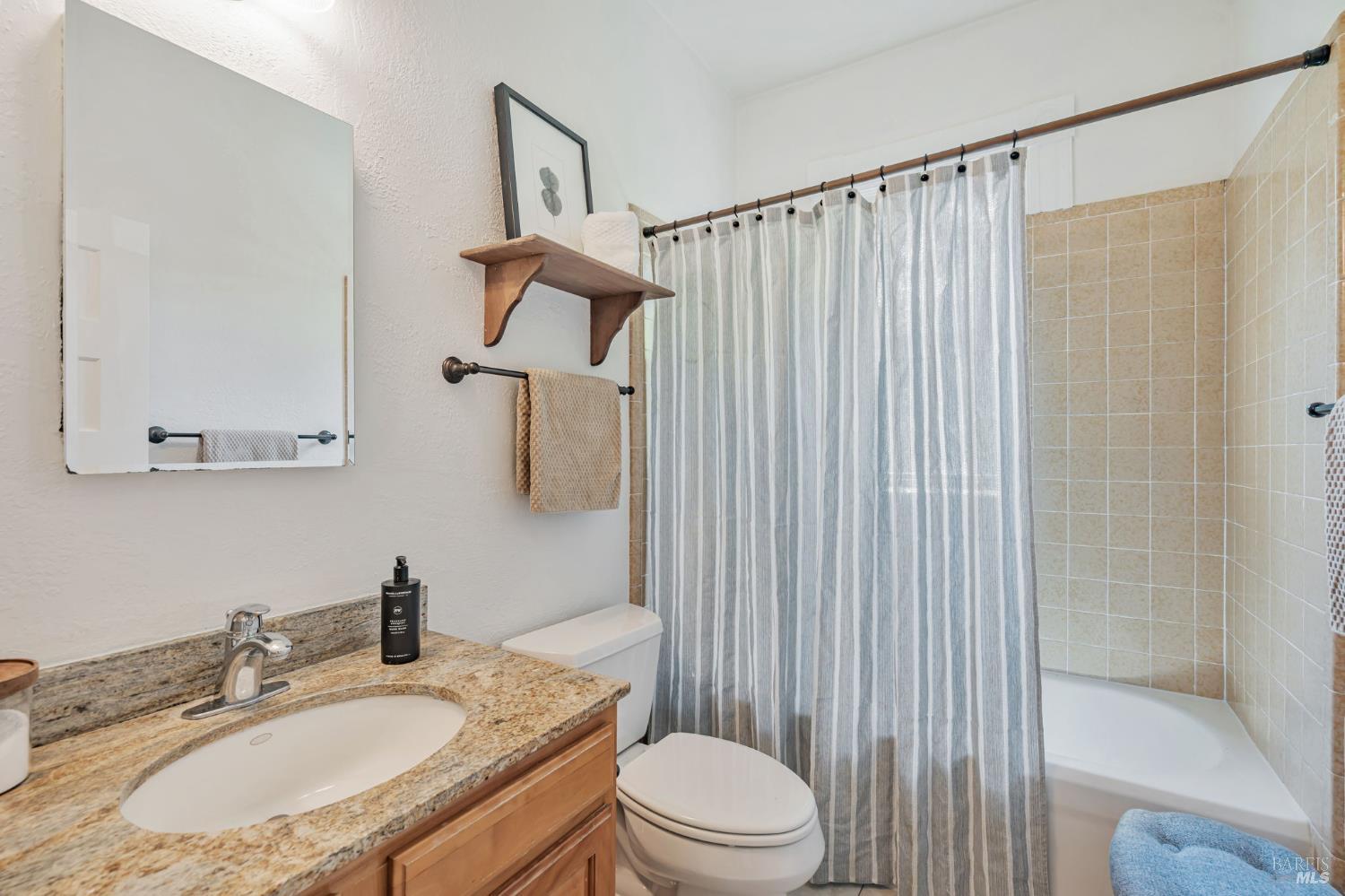 Detail Gallery Image 25 of 48 For 29 Frances St, San Rafael,  CA 94901 - – Beds | – Baths