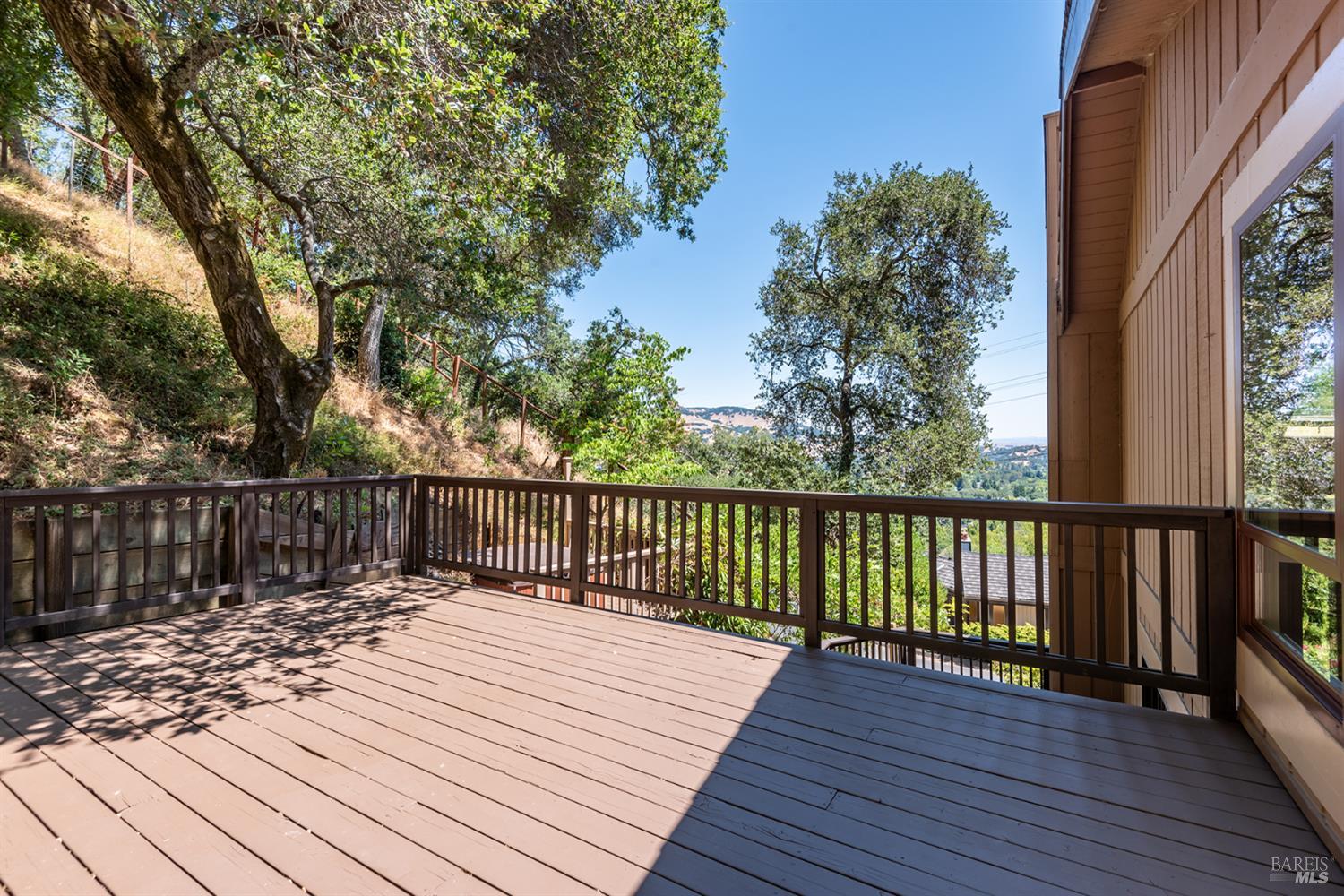 Detail Gallery Image 16 of 25 For 50 Palomino Cir, Novato,  CA 94947 - 3 Beds | 2/1 Baths