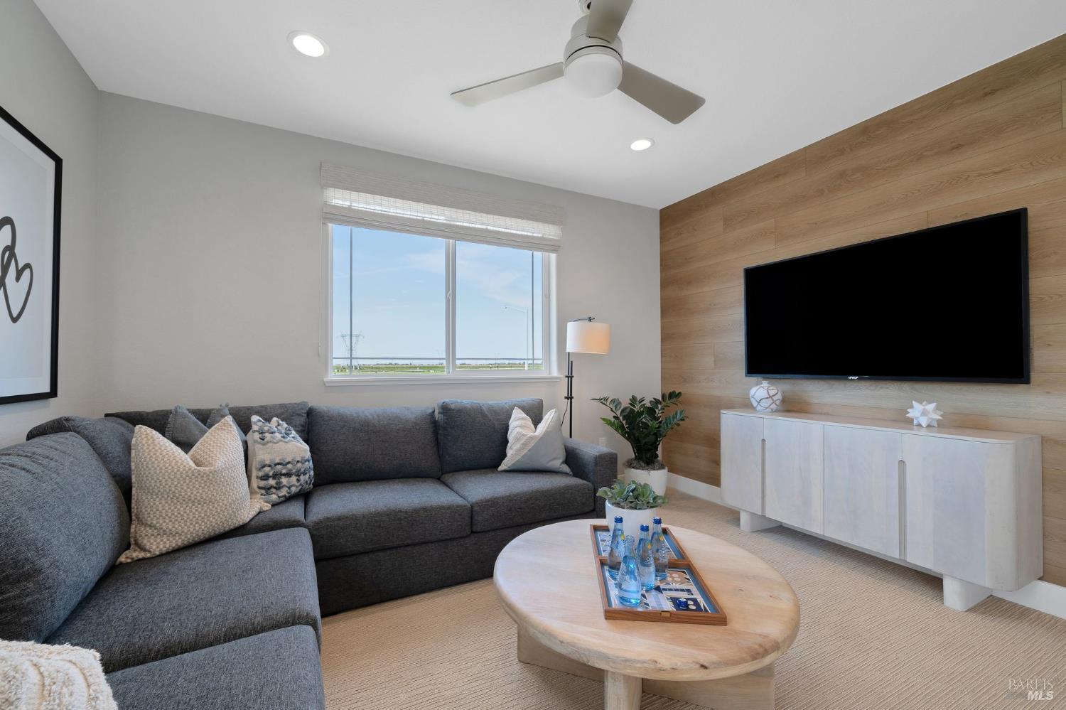 Detail Gallery Image 22 of 47 For 732 Temescal St, Oakley,  CA 94561 - 4 Beds | 3/1 Baths