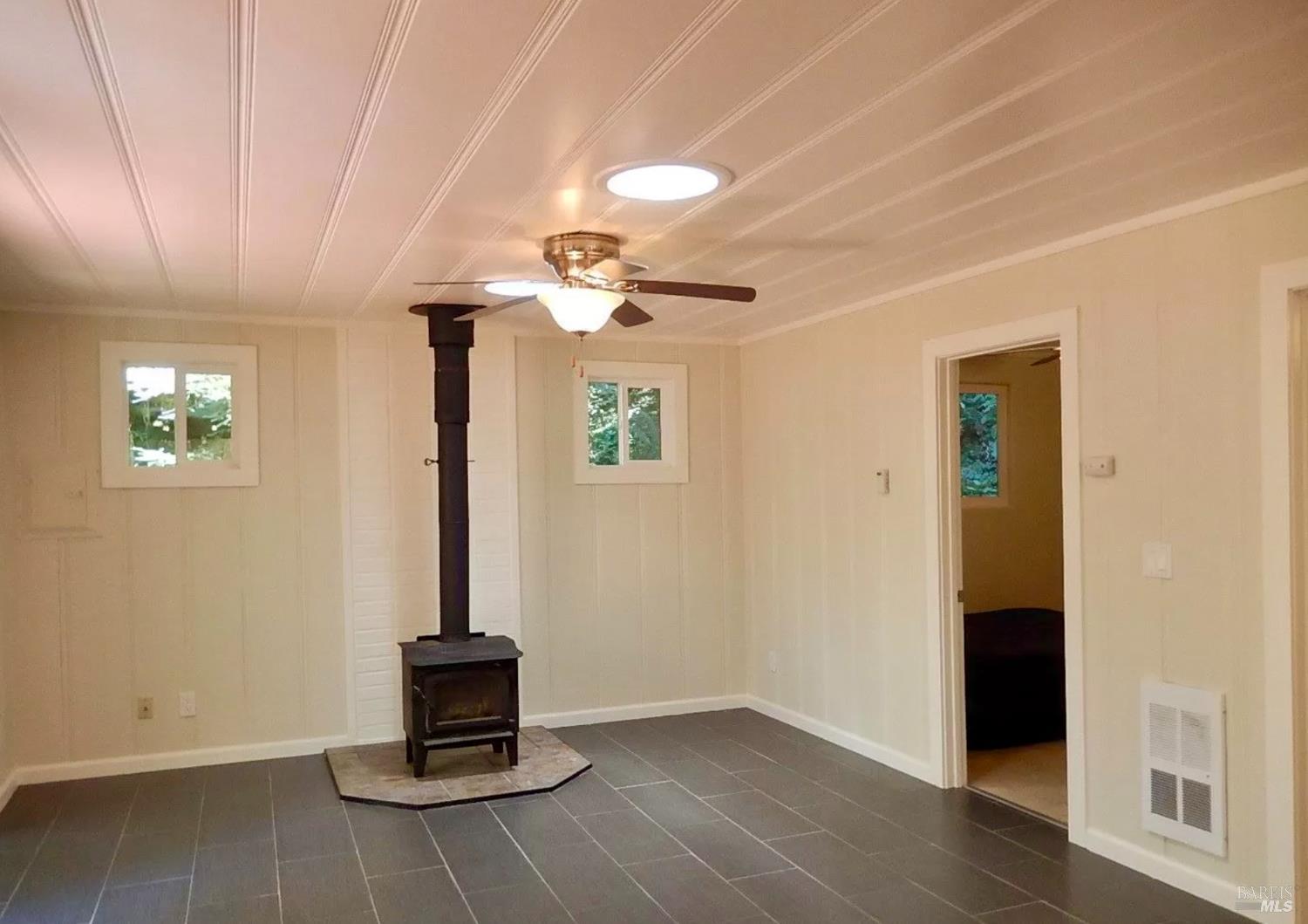Detail Gallery Image 25 of 47 For 17410 Park Ave, Guerneville,  CA 95446 - – Beds | – Baths