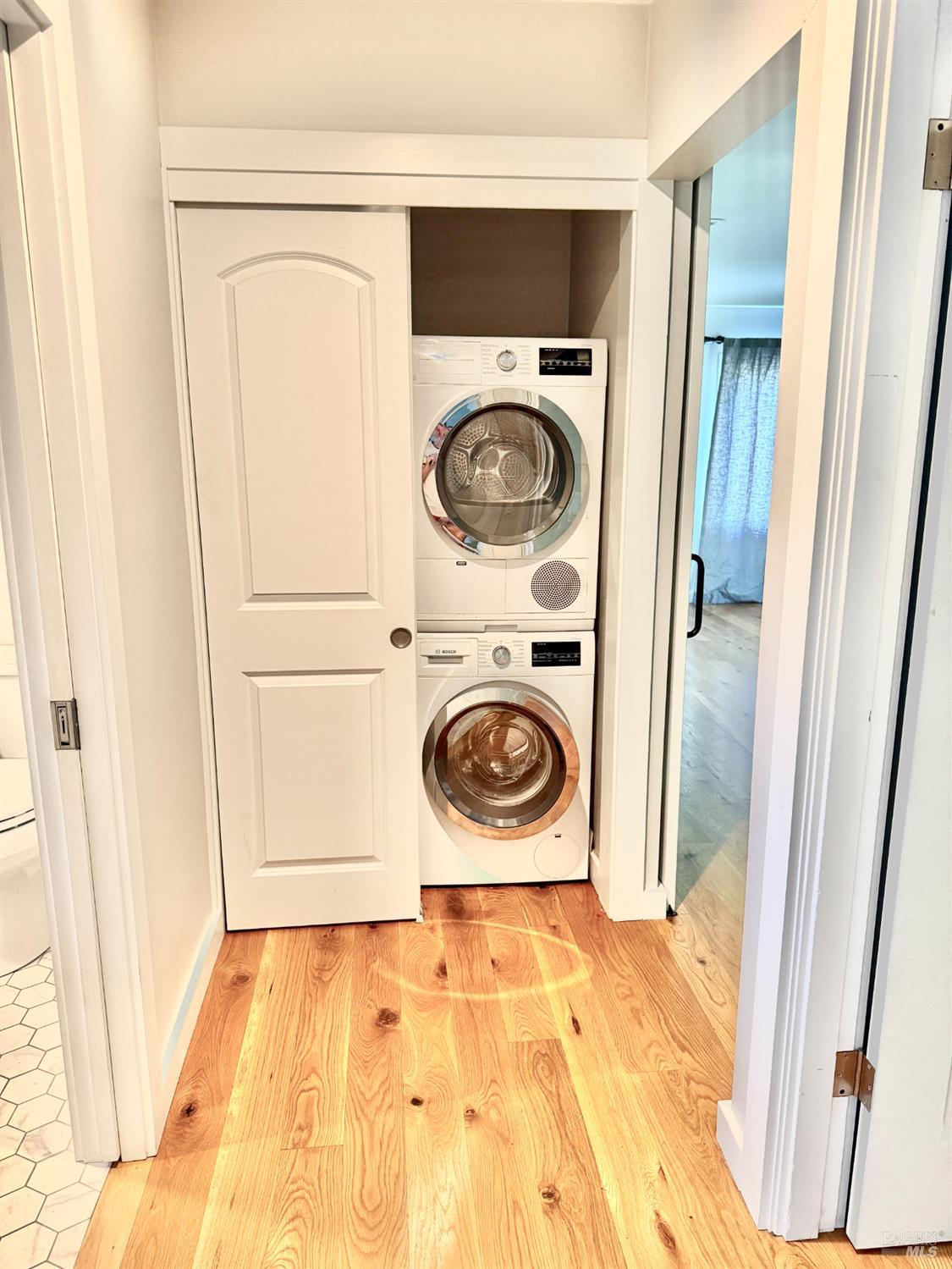 Detail Gallery Image 5 of 13 For 6911 Yount St, Yountville,  CA 94599 - 2 Beds | 1/1 Baths