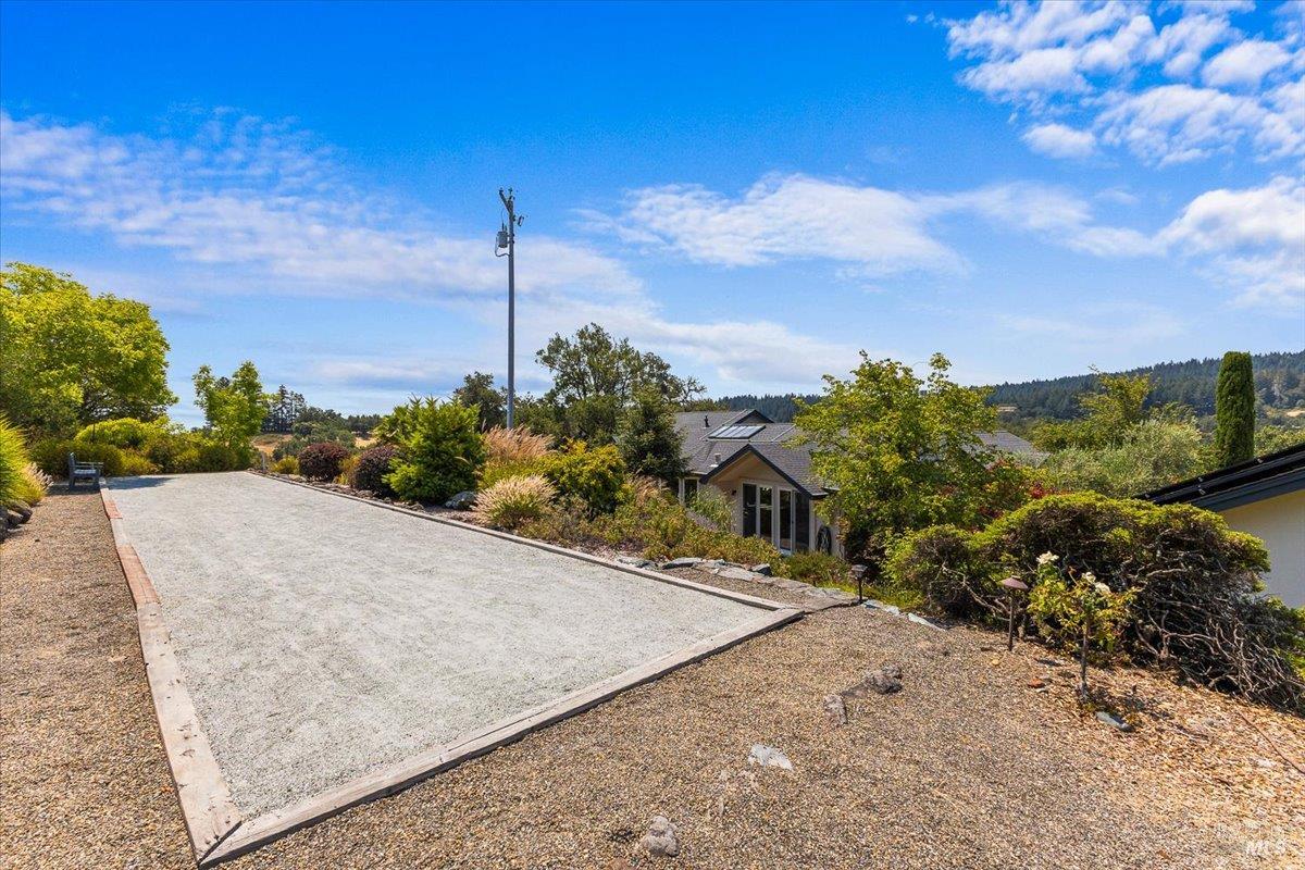 Detail Gallery Image 51 of 58 For 2300 Mill Creek Ln, Healdsburg,  CA 95448 - 3 Beds | 3 Baths