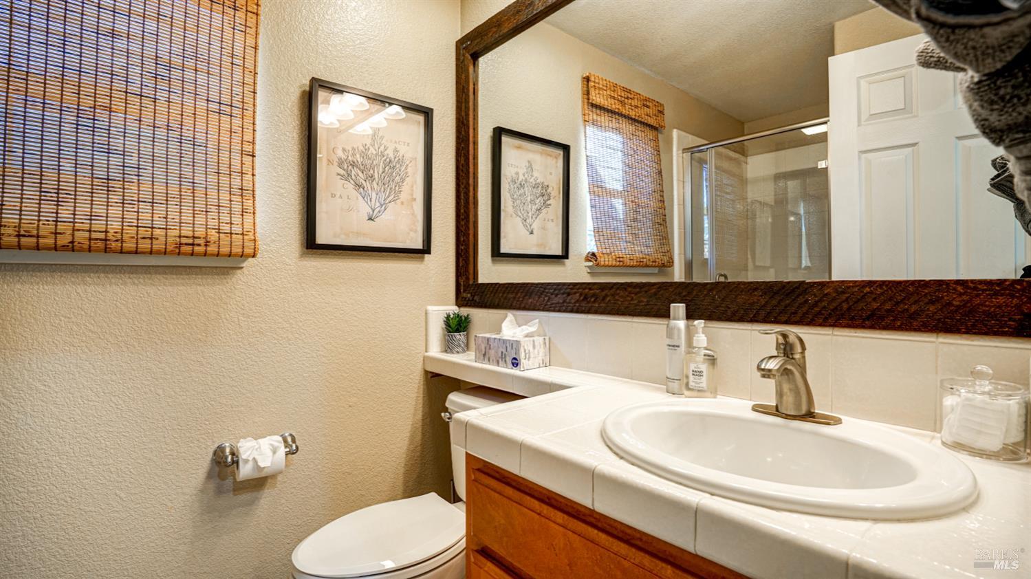 Detail Gallery Image 16 of 43 For 8414 Stomper Dr, Windsor,  CA 95492 - 4 Beds | 3 Baths