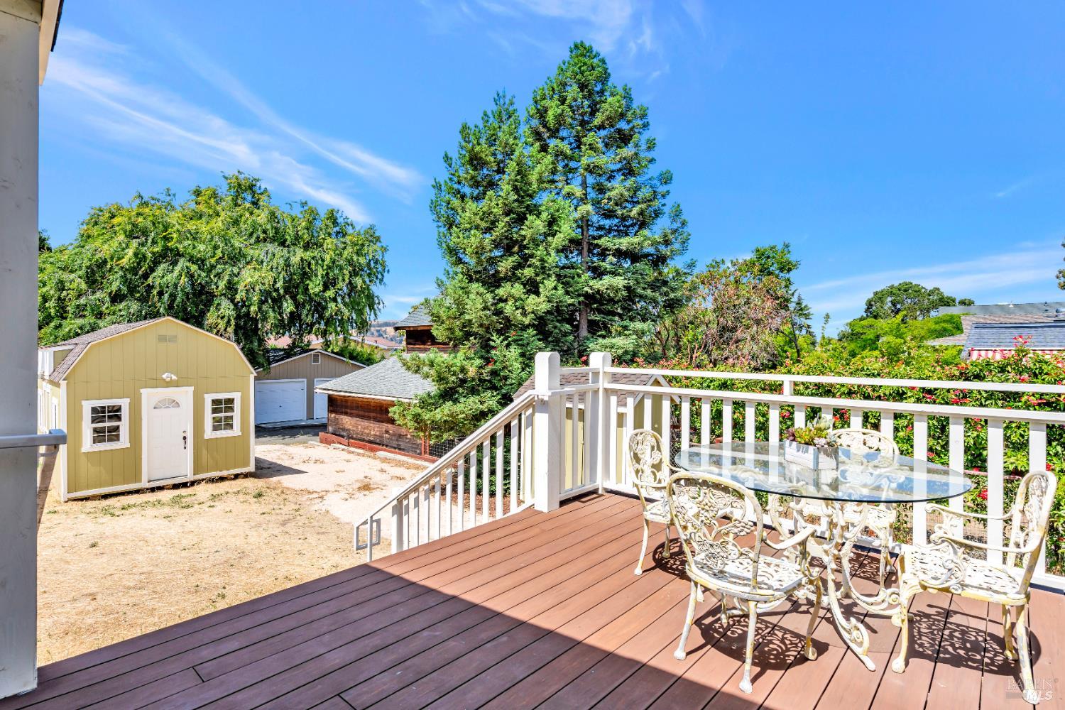 Detail Gallery Image 43 of 71 For 602 W K St, Benicia,  CA 94510 - – Beds | – Baths