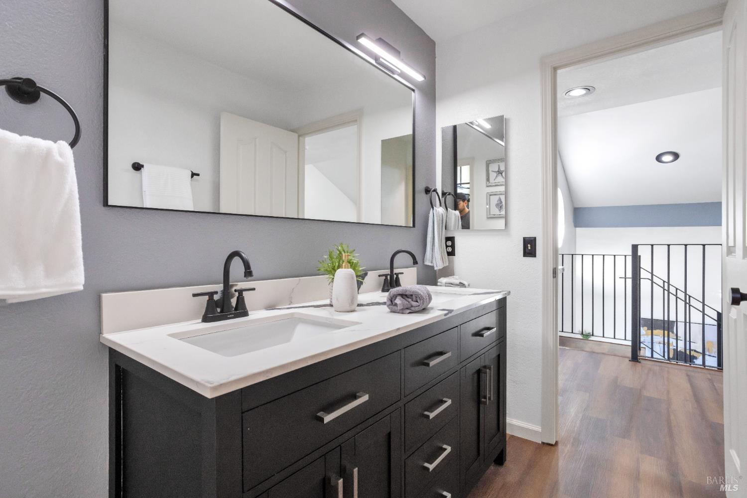 Detail Gallery Image 25 of 35 For 1042 Armsby Way, Suisun City,  CA 94585 - 3 Beds | 2/1 Baths