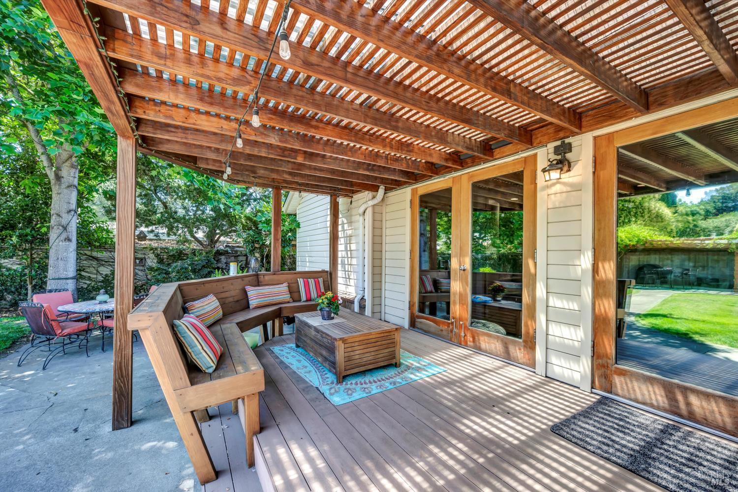 Detail Gallery Image 22 of 63 For 1015 Shetler Ave, Napa,  CA 94559 - 3 Beds | 2/1 Baths