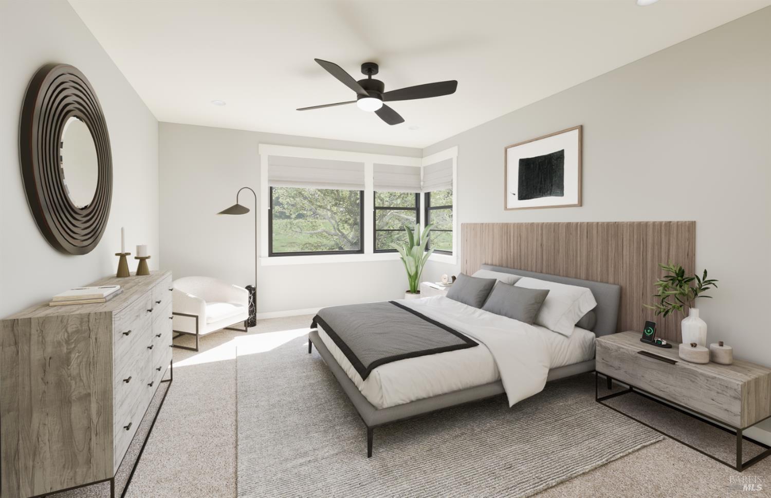 Detail Gallery Image 10 of 11 For 118 Erin Dr, San Rafael,  CA 94903 - 5 Beds | 4/1 Baths