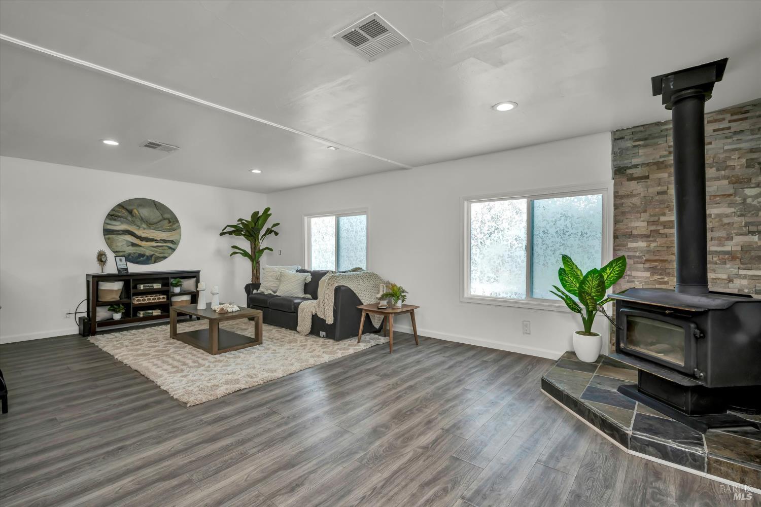 Detail Gallery Image 2 of 16 For 5575 Old Highway 53 Unkn 29, Clearlake,  CA 95422 - 2 Beds | 2 Baths