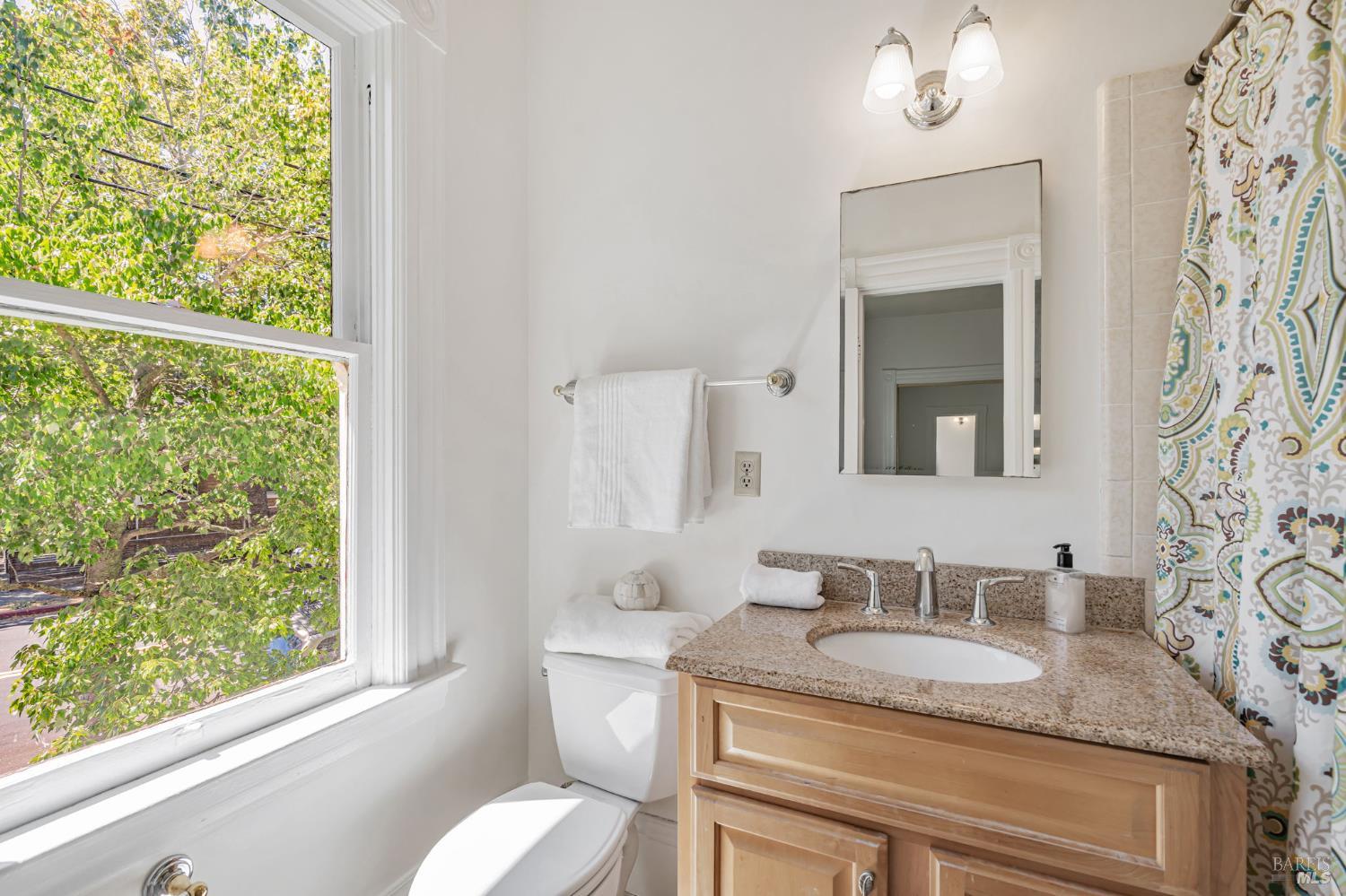 Detail Gallery Image 21 of 48 For 29 Frances St, San Rafael,  CA 94901 - – Beds | – Baths