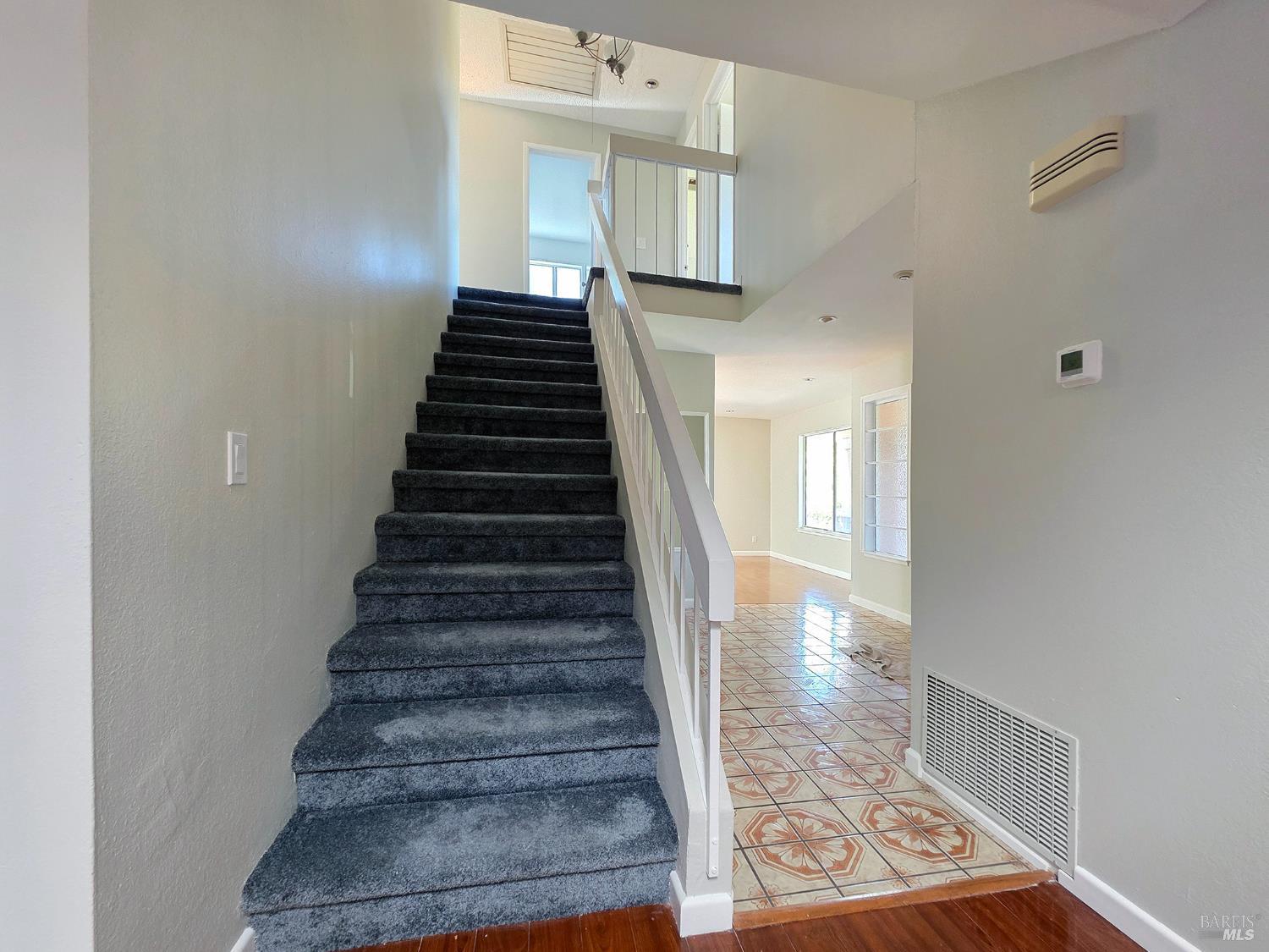 Detail Gallery Image 13 of 27 For 1379 Shea Ter, Vallejo,  CA 94591 - 4 Beds | 2/1 Baths