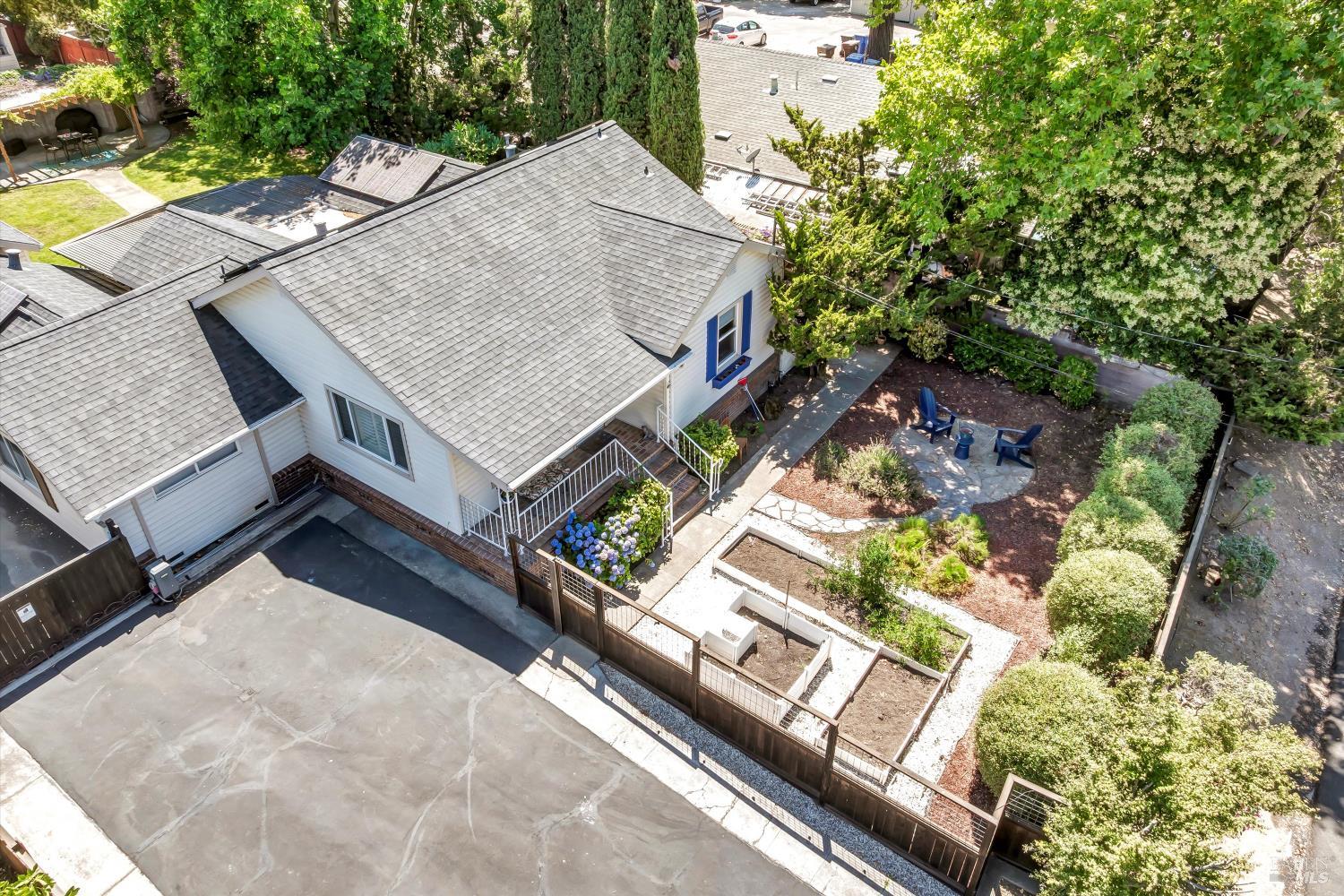 Detail Gallery Image 58 of 63 For 1015 Shetler Ave, Napa,  CA 94559 - 3 Beds | 2/1 Baths