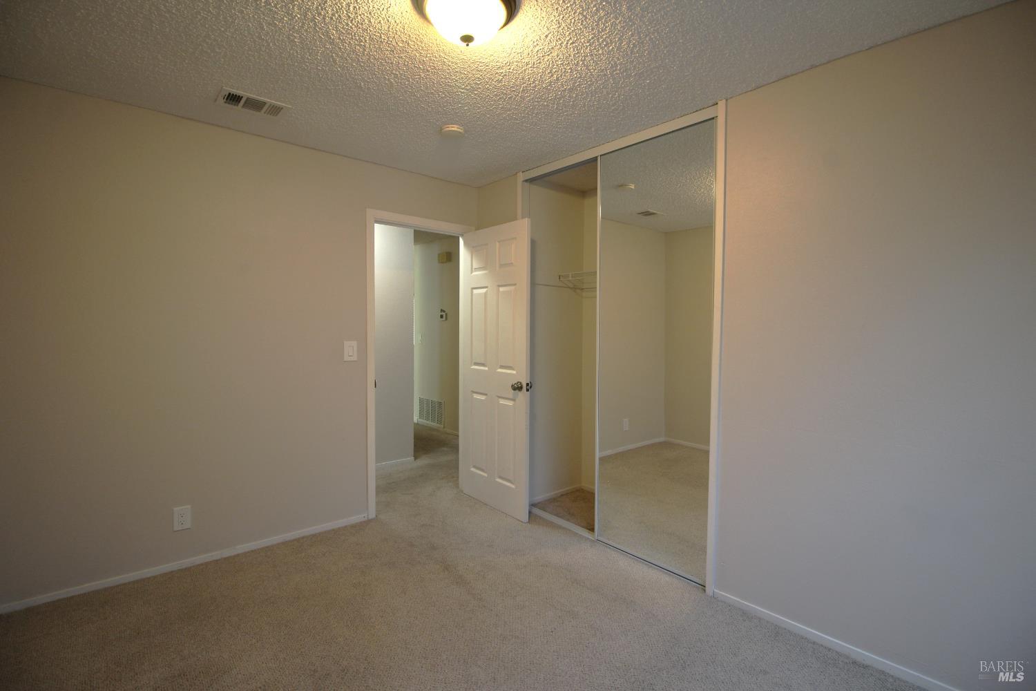 Detail Gallery Image 13 of 24 For 619 Barnacle Way, Suisun City,  CA 94585 - 3 Beds | 2 Baths