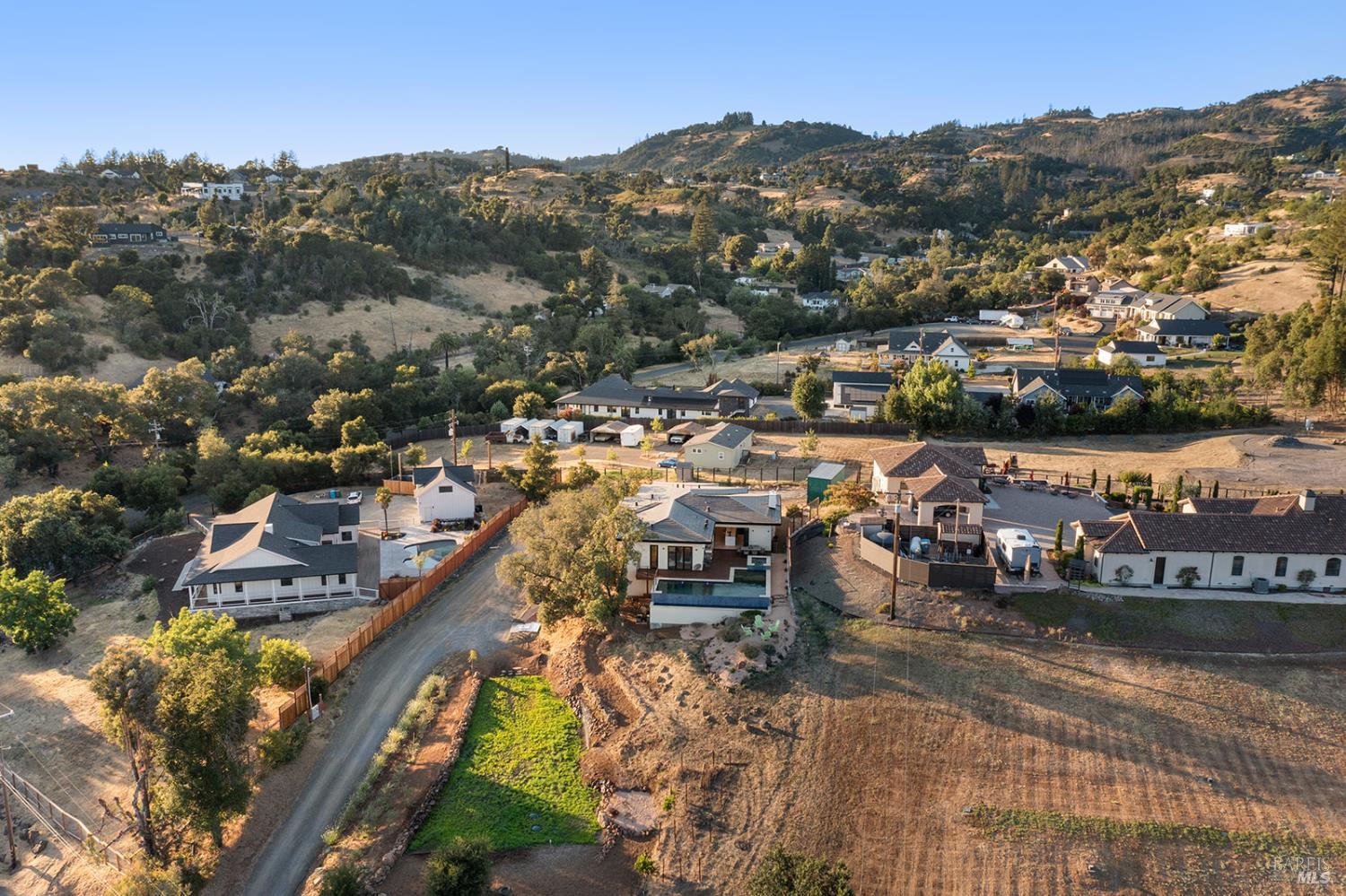 Detail Gallery Image 87 of 93 For 5044 Linda Ln, Santa Rosa,  CA 95404 - 3 Beds | 3/1 Baths