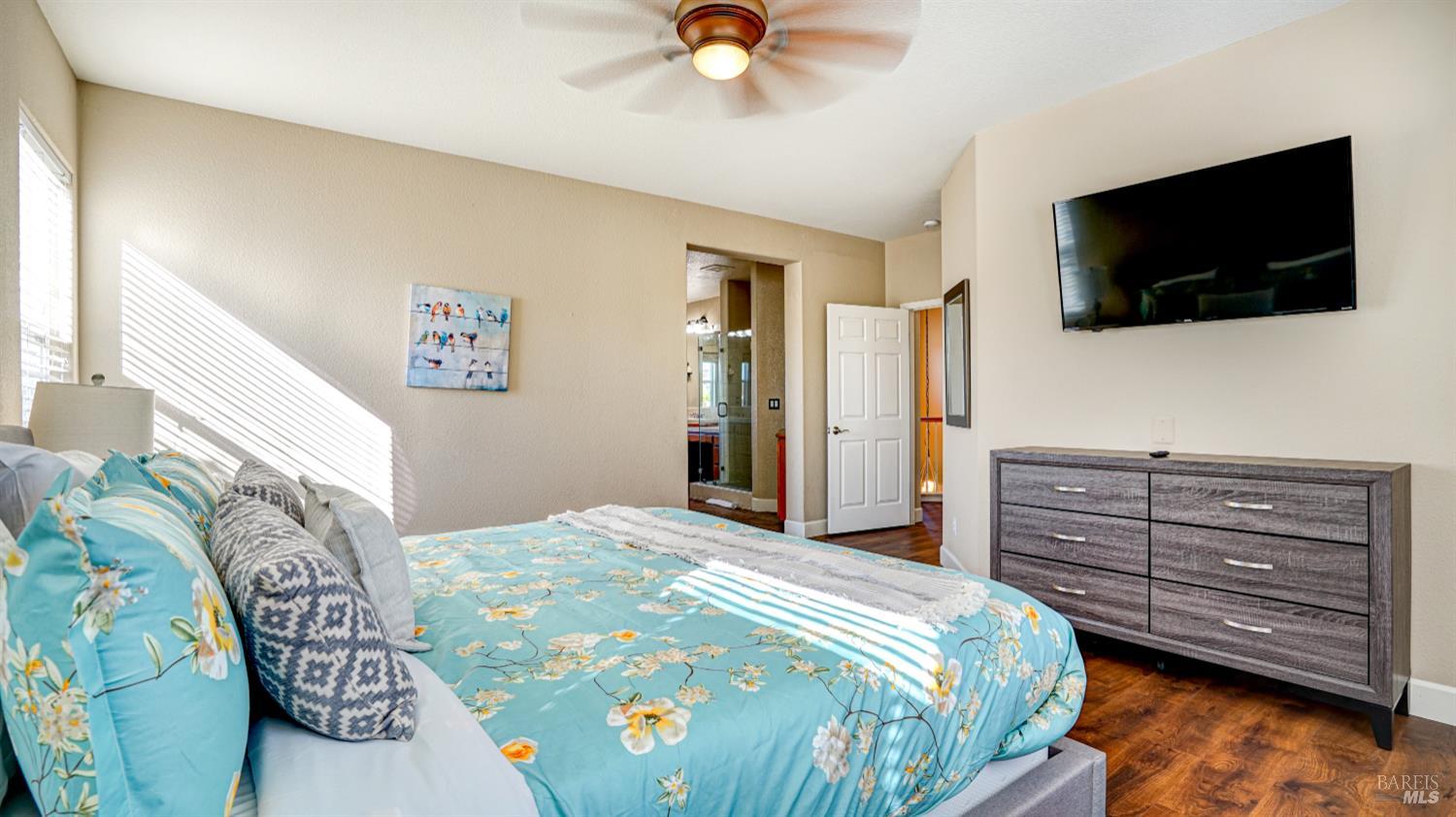 Detail Gallery Image 25 of 43 For 8414 Stomper Dr, Windsor,  CA 95492 - 4 Beds | 3 Baths