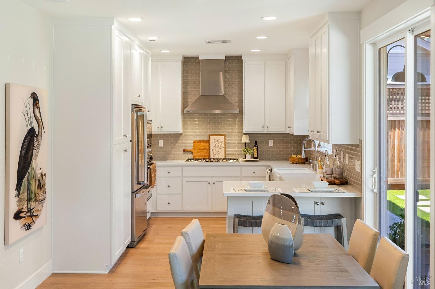 Detail Gallery Image 15 of 63 For 56 Wine Press Way, Napa,  CA 94558 - 4 Beds | 3/1 Baths