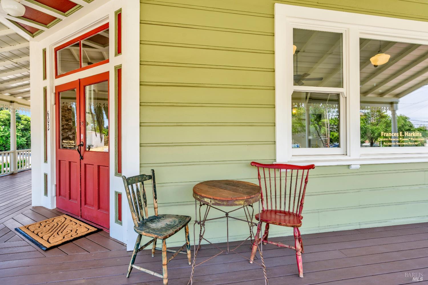 Detail Gallery Image 16 of 71 For 602 W K St, Benicia,  CA 94510 - – Beds | – Baths