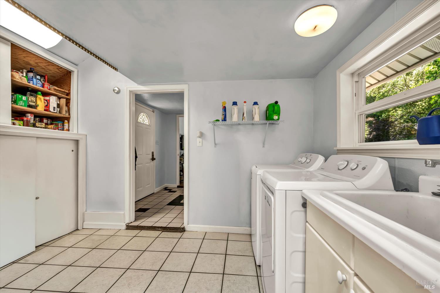 Detail Gallery Image 21 of 63 For 1015 Shetler Ave, Napa,  CA 94559 - 3 Beds | 2/1 Baths