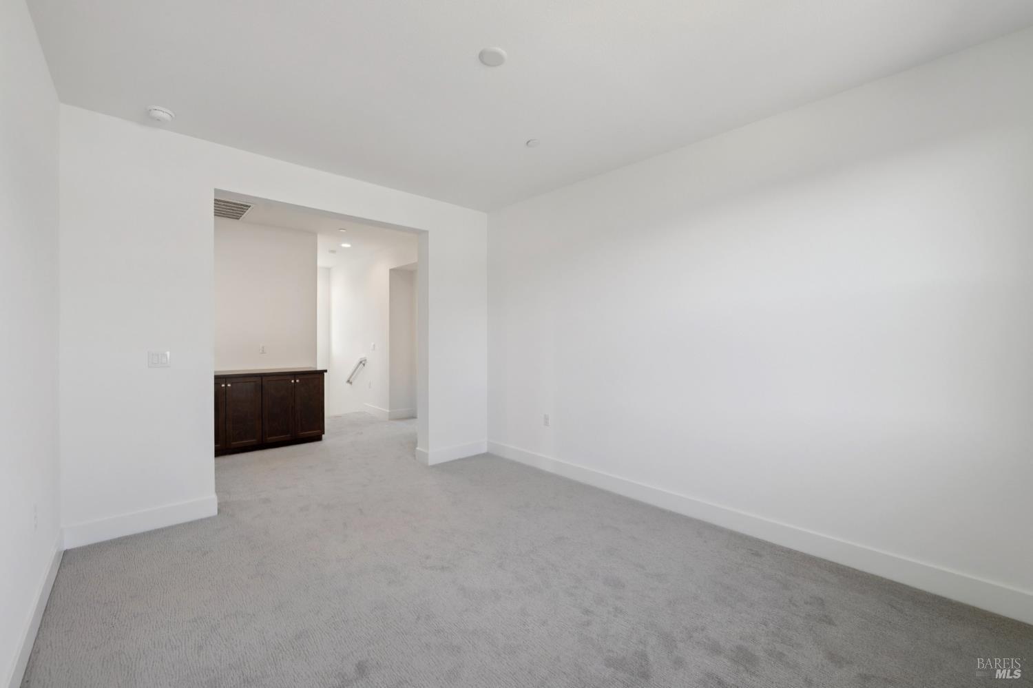 Detail Gallery Image 23 of 40 For 1576 Claritin St, Santa Rosa,  CA 95403 - 4 Beds | 4 Baths